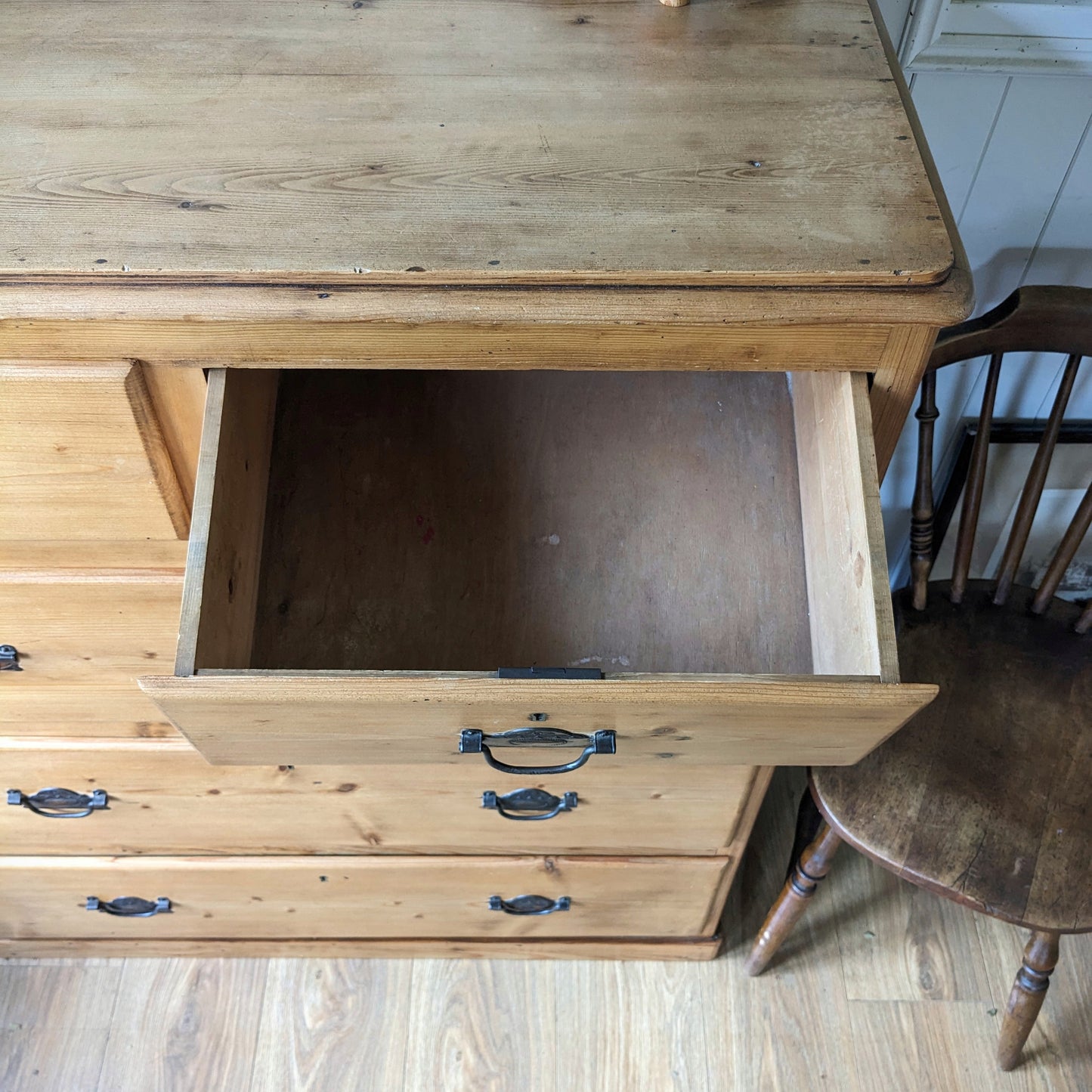 Late Victorian Chest of Drawers