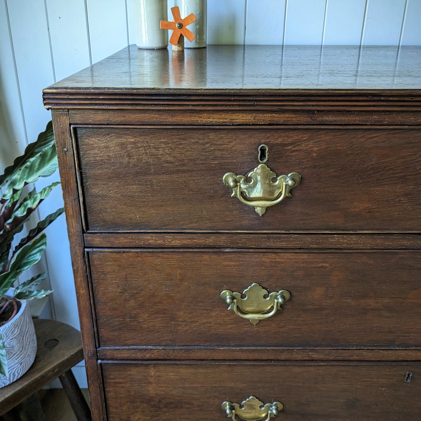 Georgian Oak Chest of Drawers
