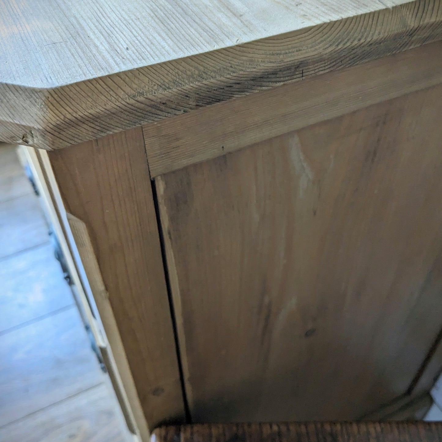 Antique Pine Chest of Drawers