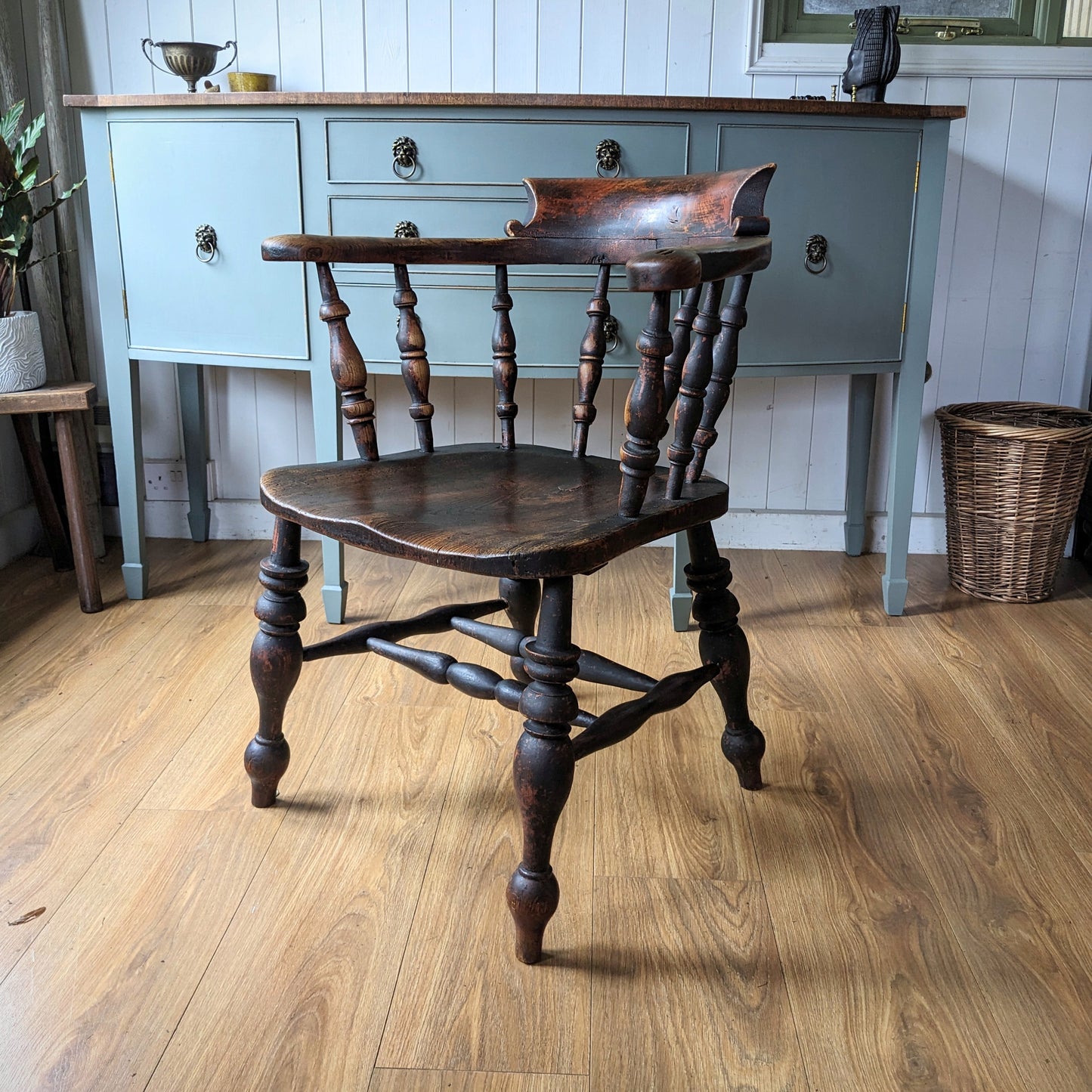 Antique Captains Chair