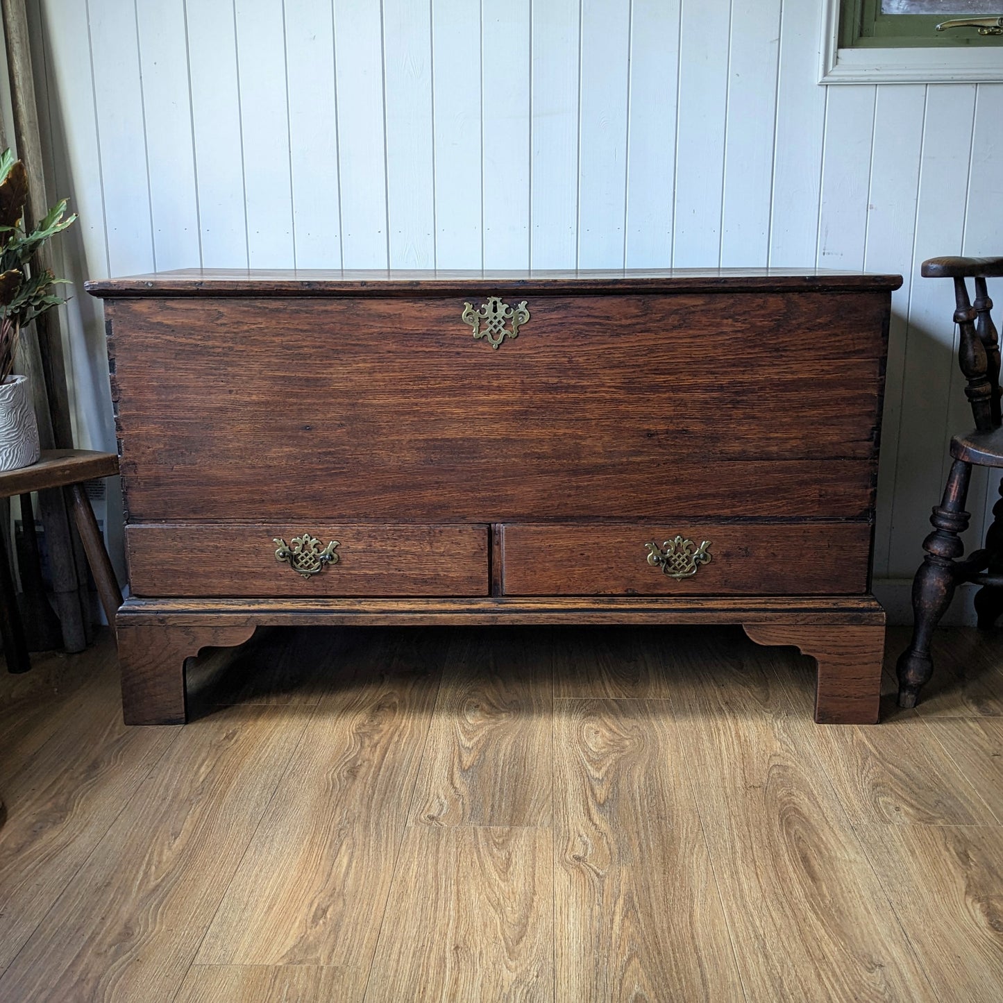 Georgian Oak Mule Chest