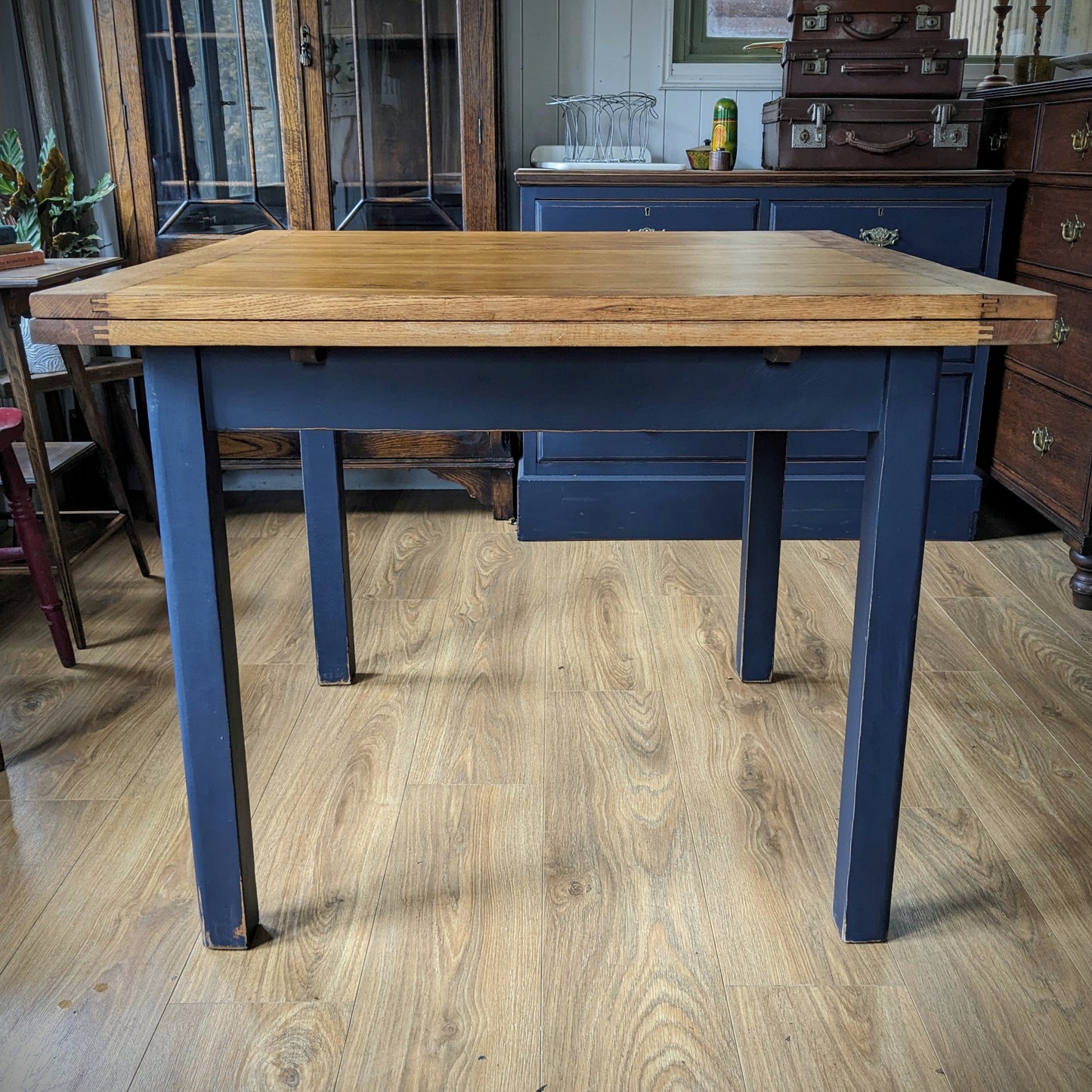 Vintage Draw Leaf Table