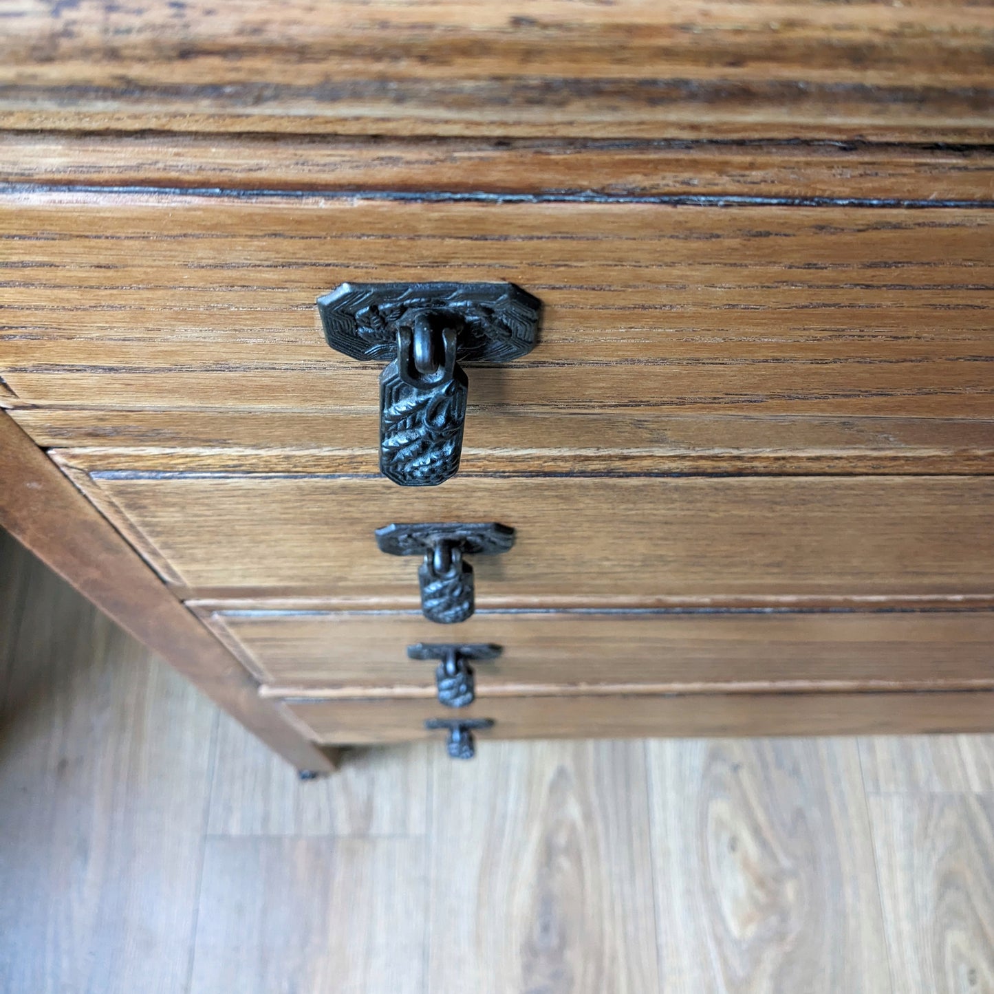 Vintage Oak Chest of Drawers