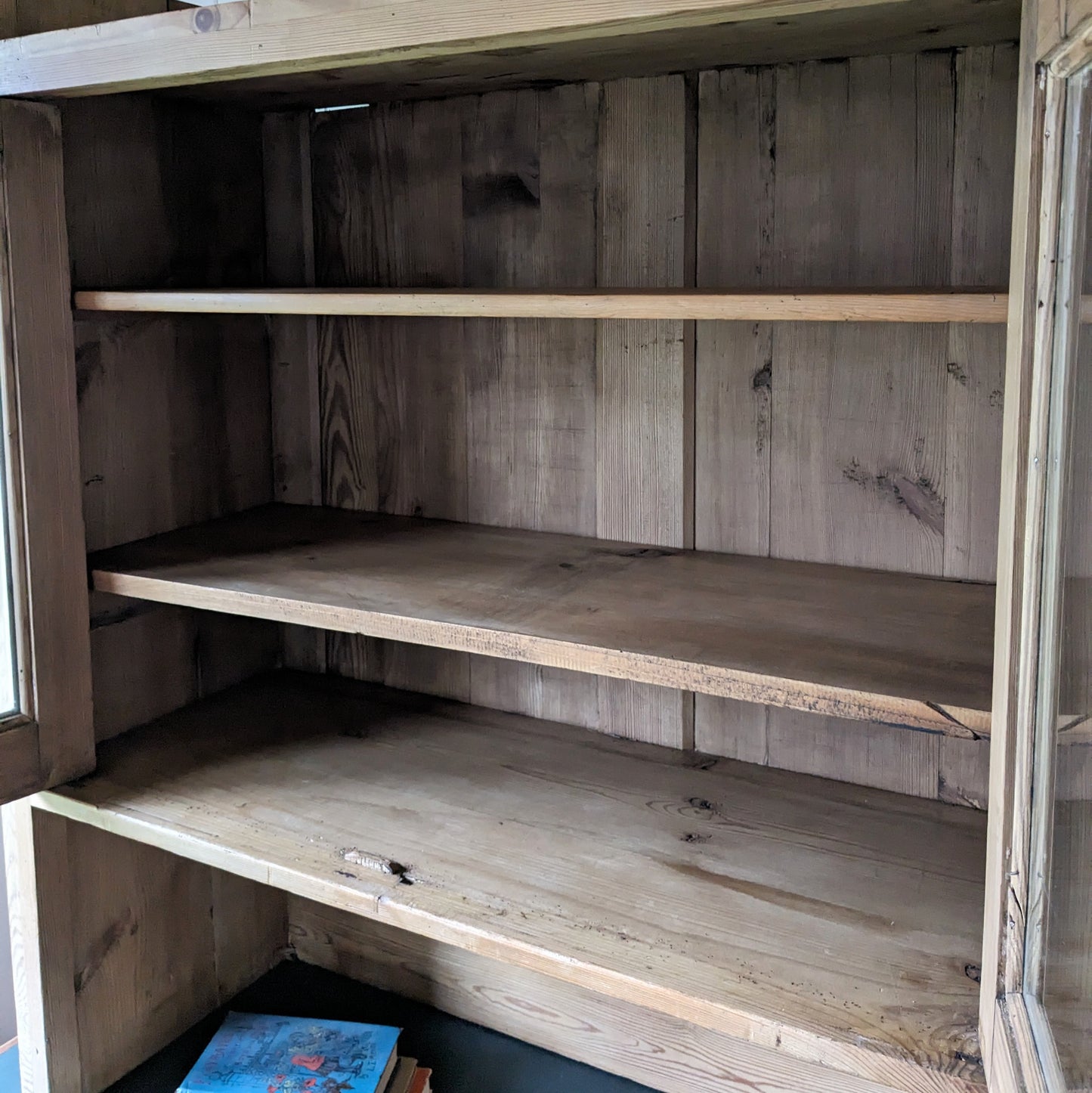 French Glazed Countertop Cabinet
