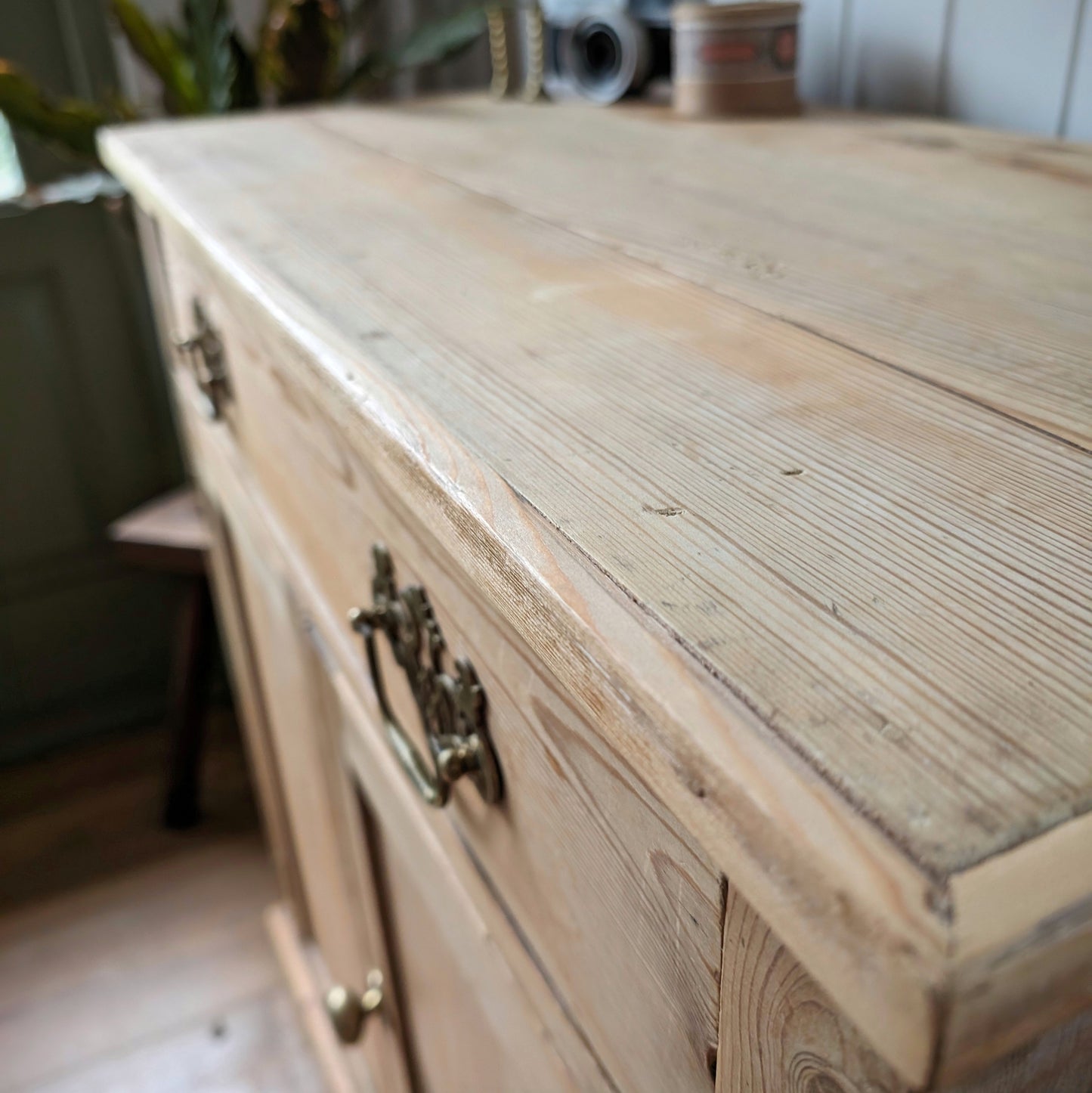 Small Victorian Pine Cupboard