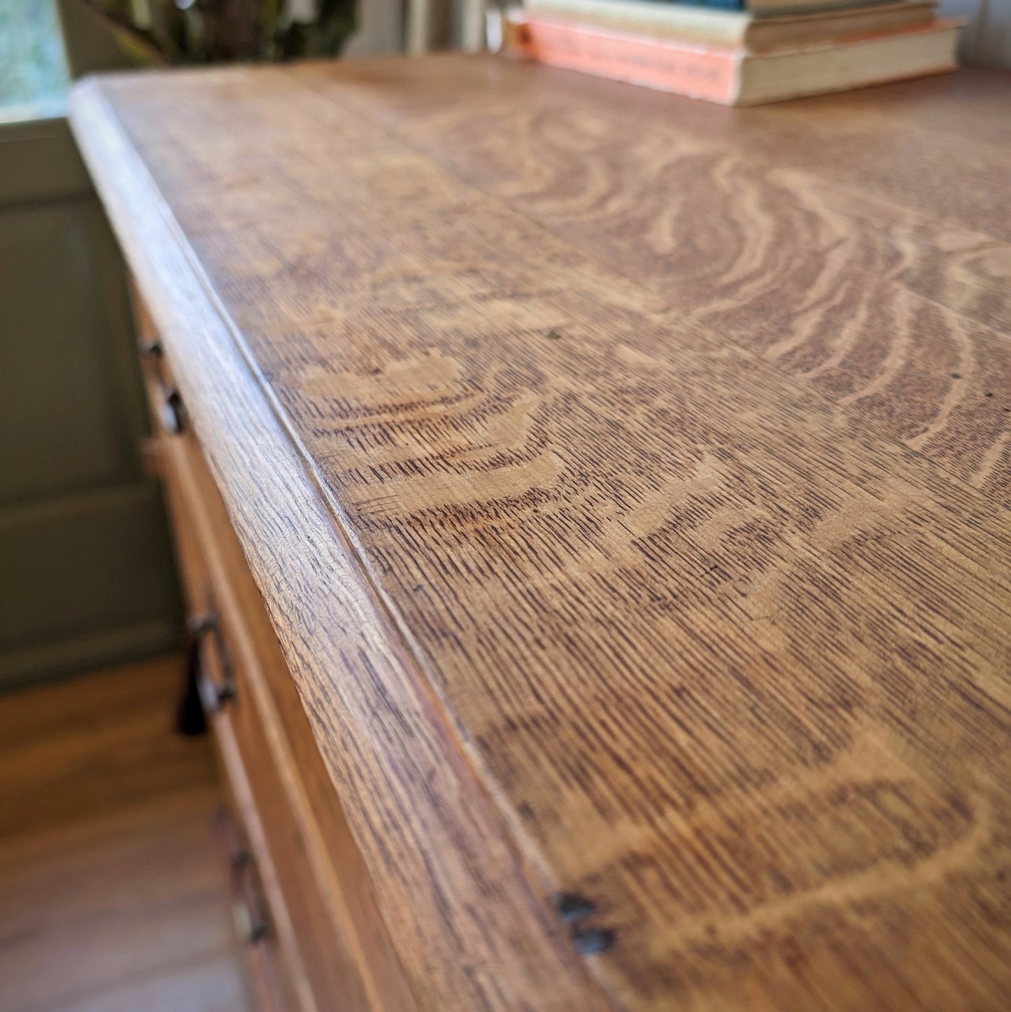 Antique Oak Chest of Drawers