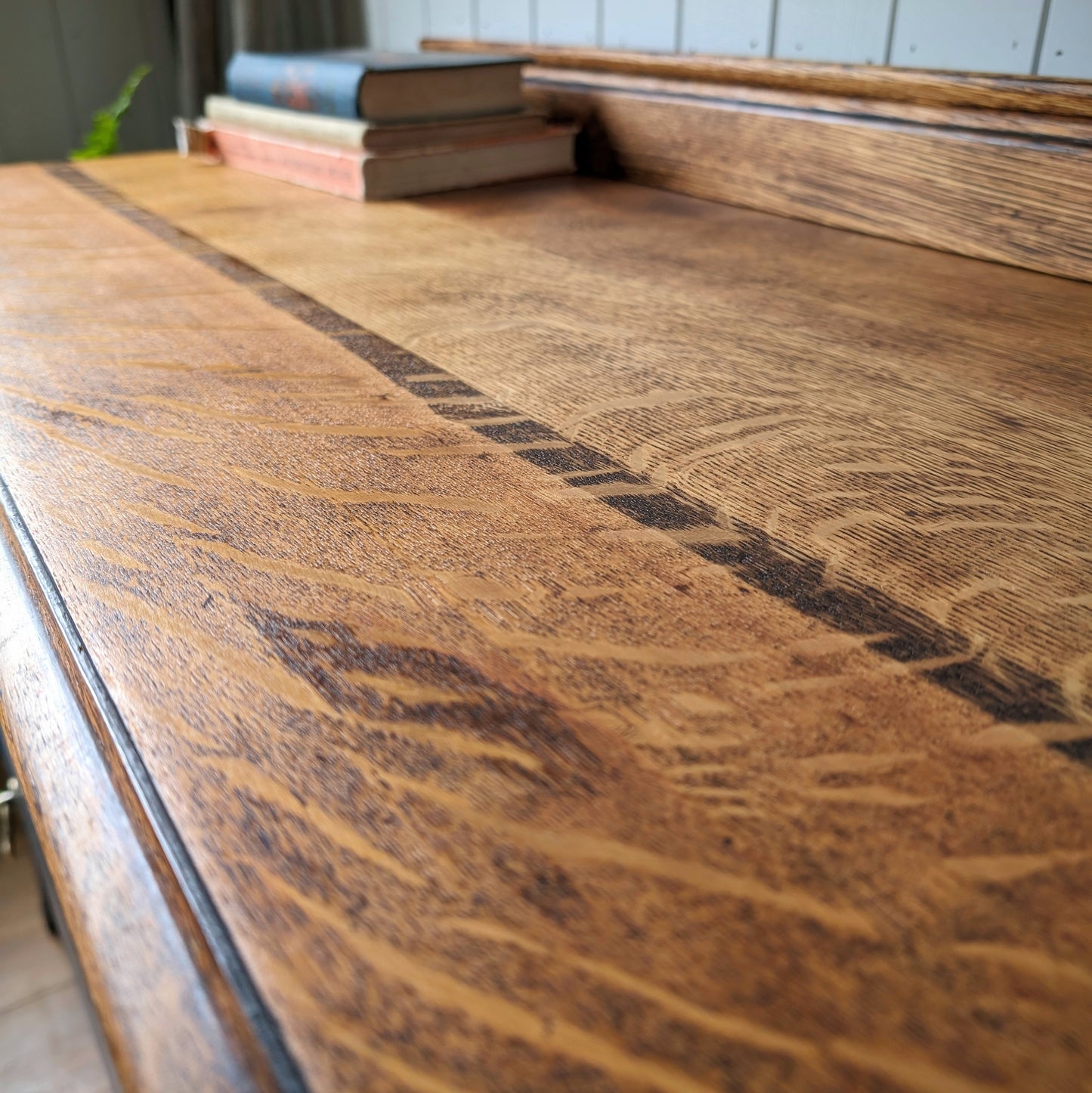 Vintage Oak Chest of Drawers