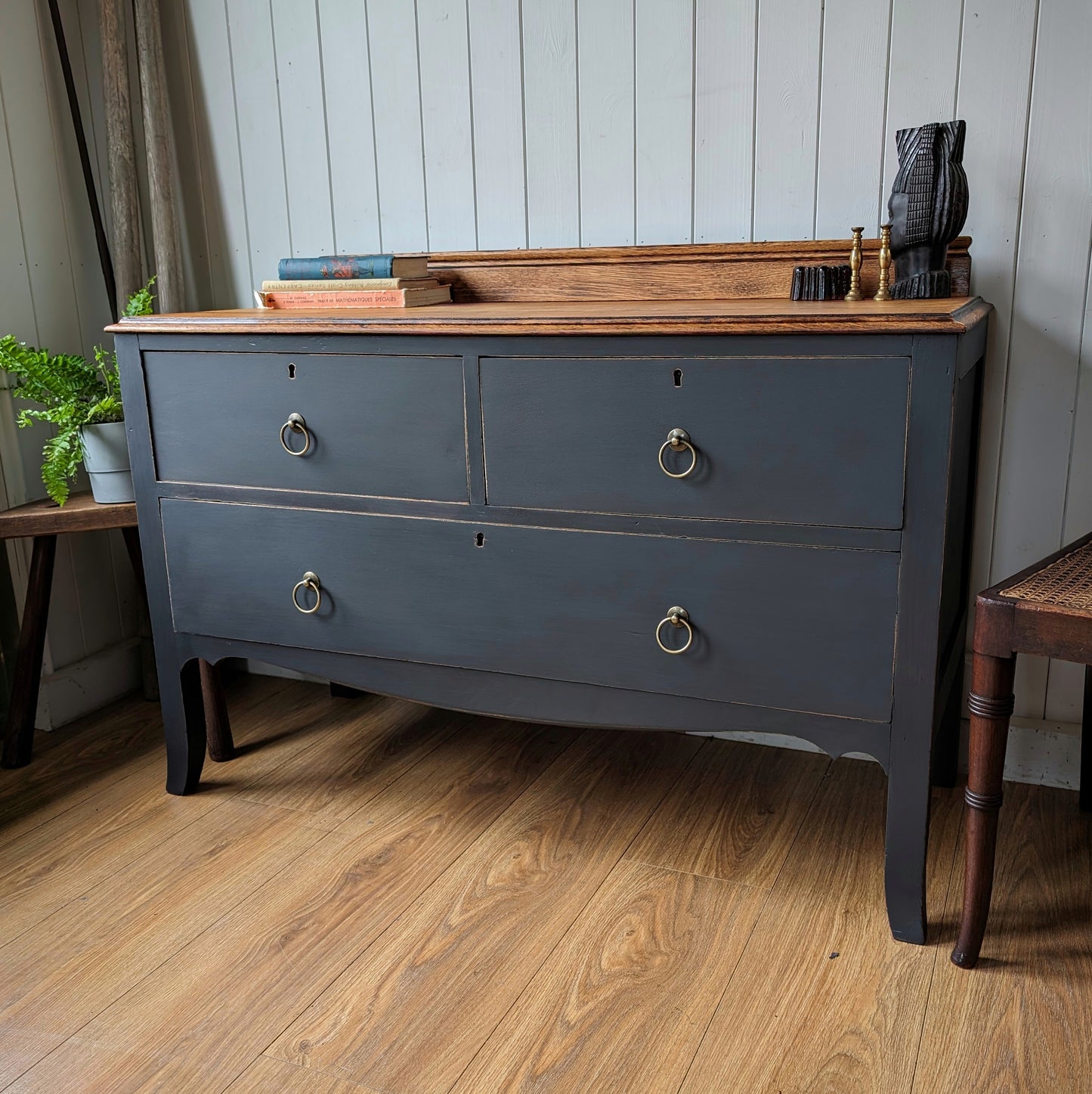 Vintage Oak Chest of Drawers