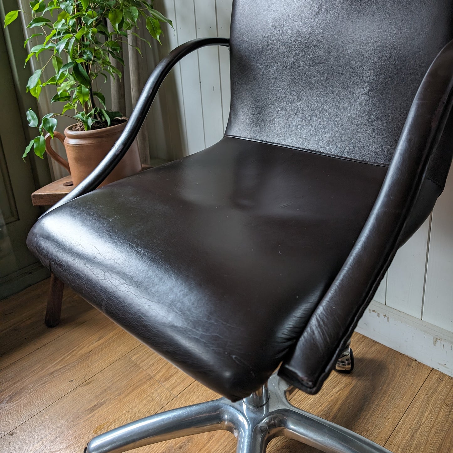 Vintage Leather Desk Chair Manufactured by Frag