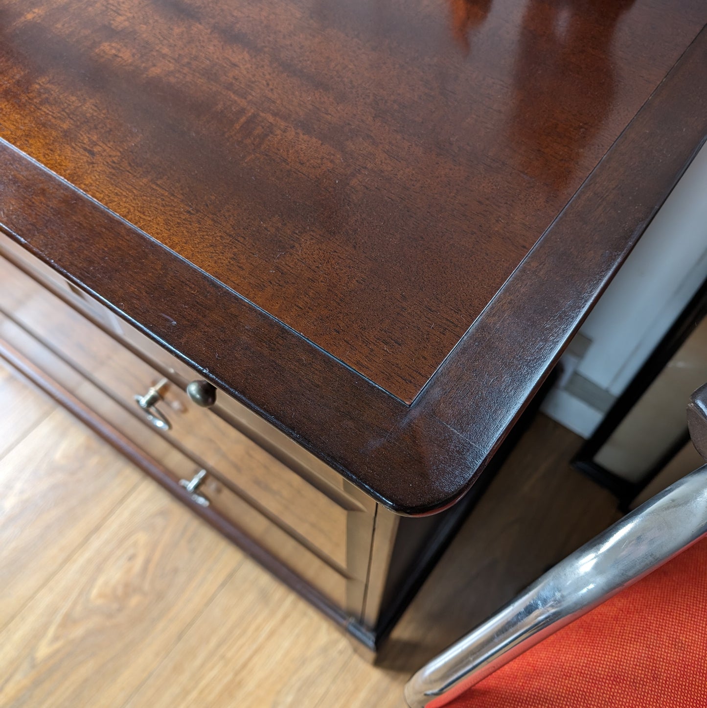 Stag Minstrel Chest of Drawers