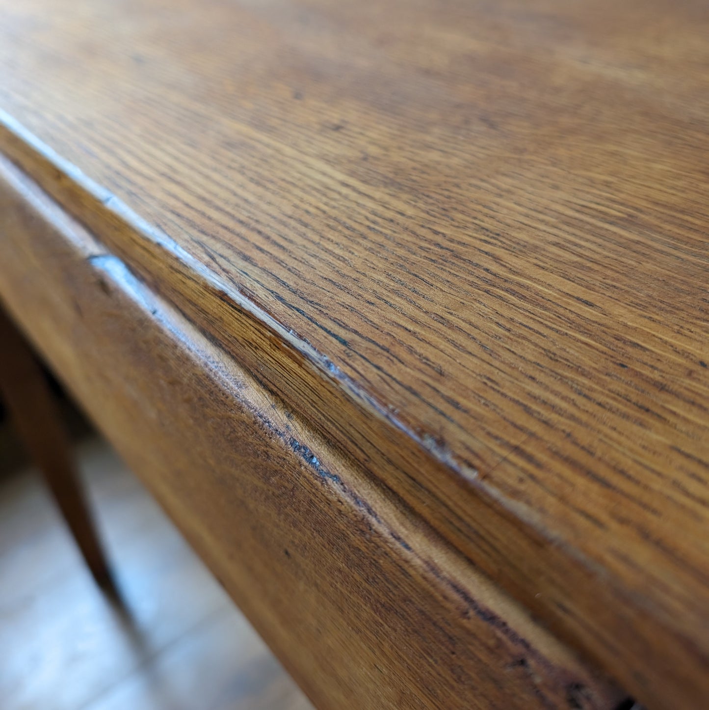 Vintage Air Ministry Desk