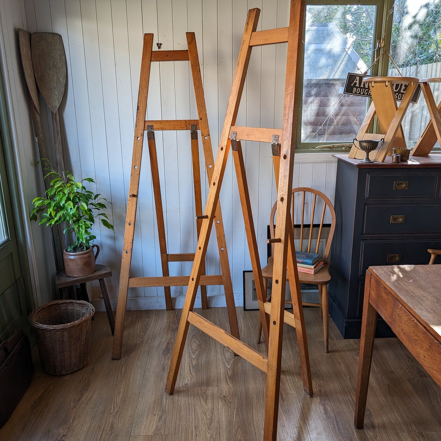 Vintage Pine Artist Easel