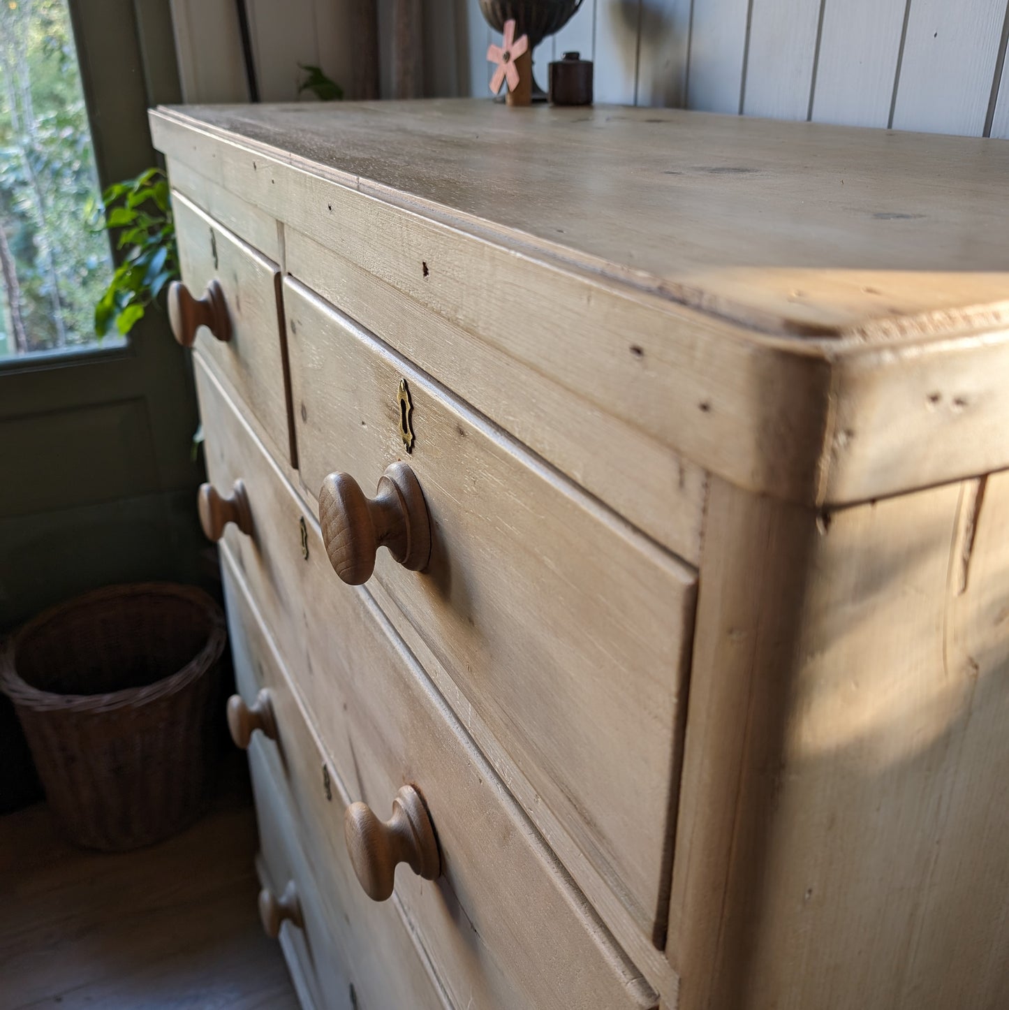 Victorian Pine Chest of Drawers
