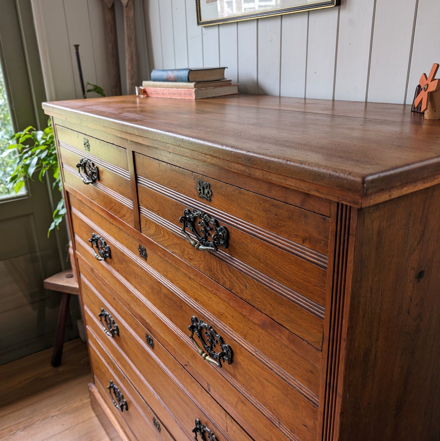 Antique Chest of Drawers