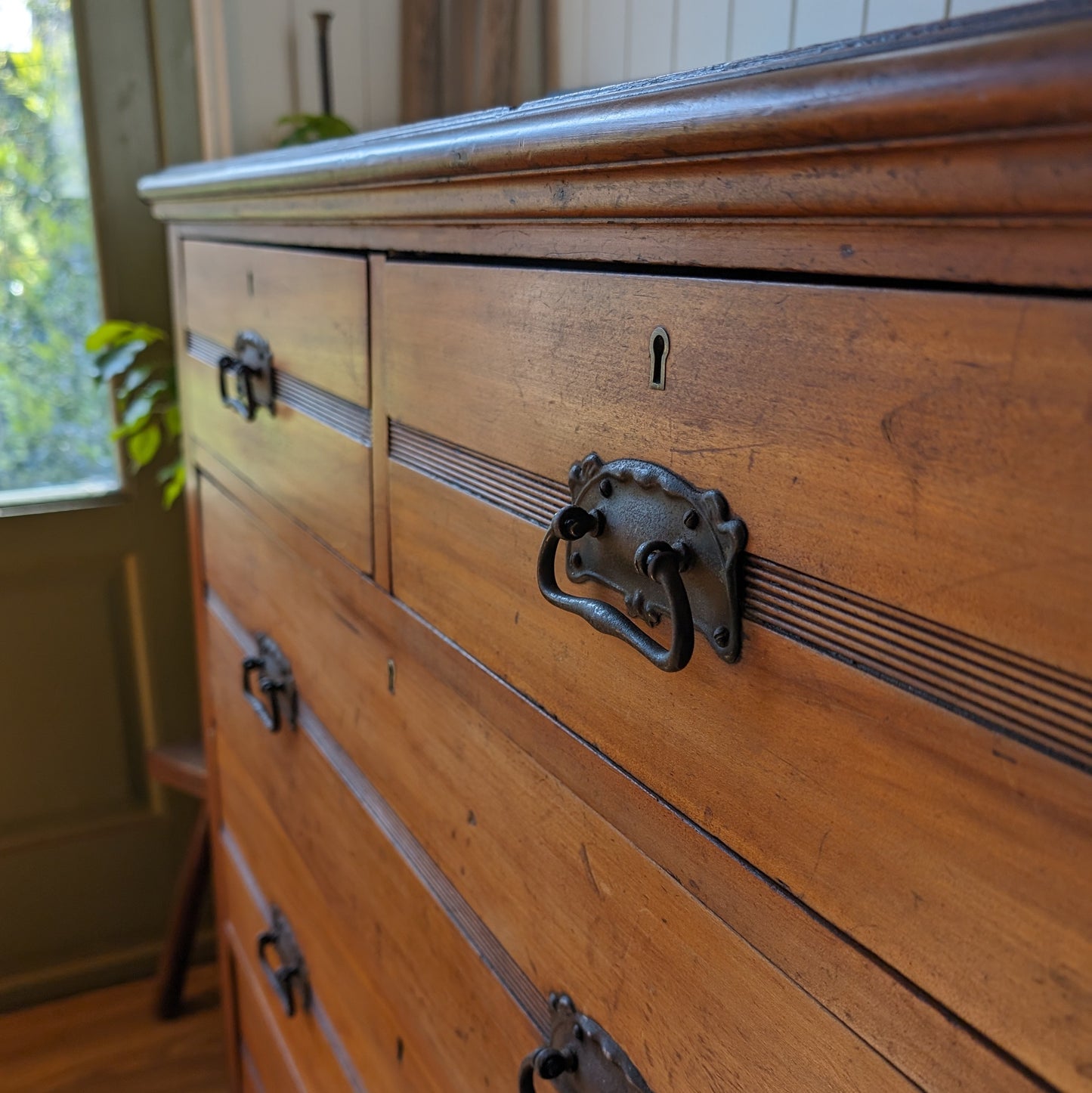 Antique Chest of Drawers