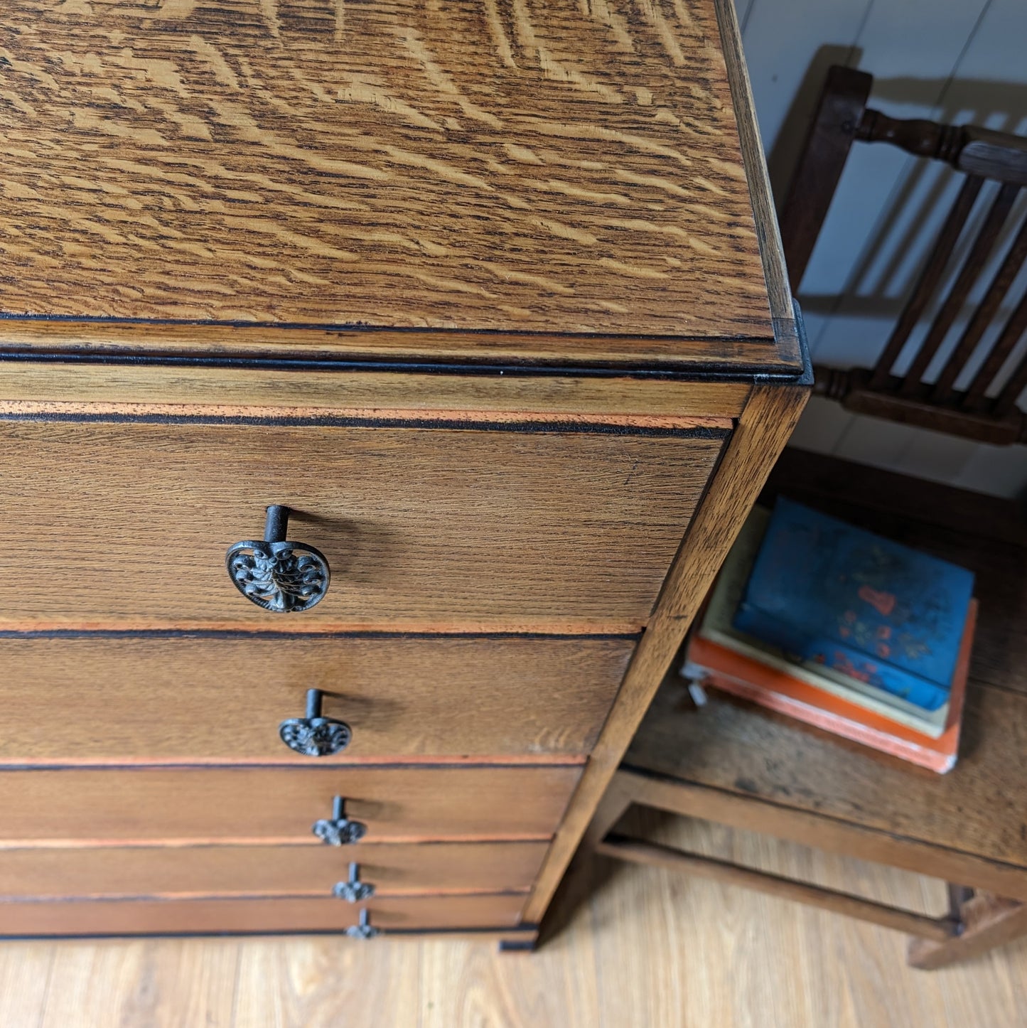 1930s Oak Chest of Drawers