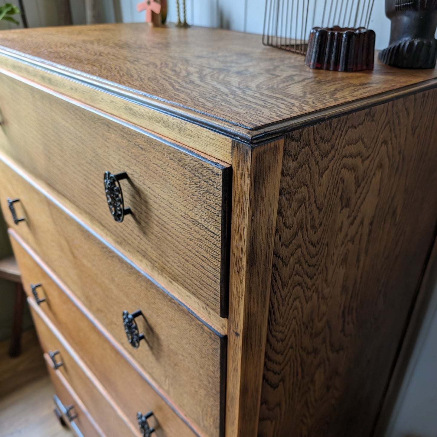 1930s Oak Chest of Drawers