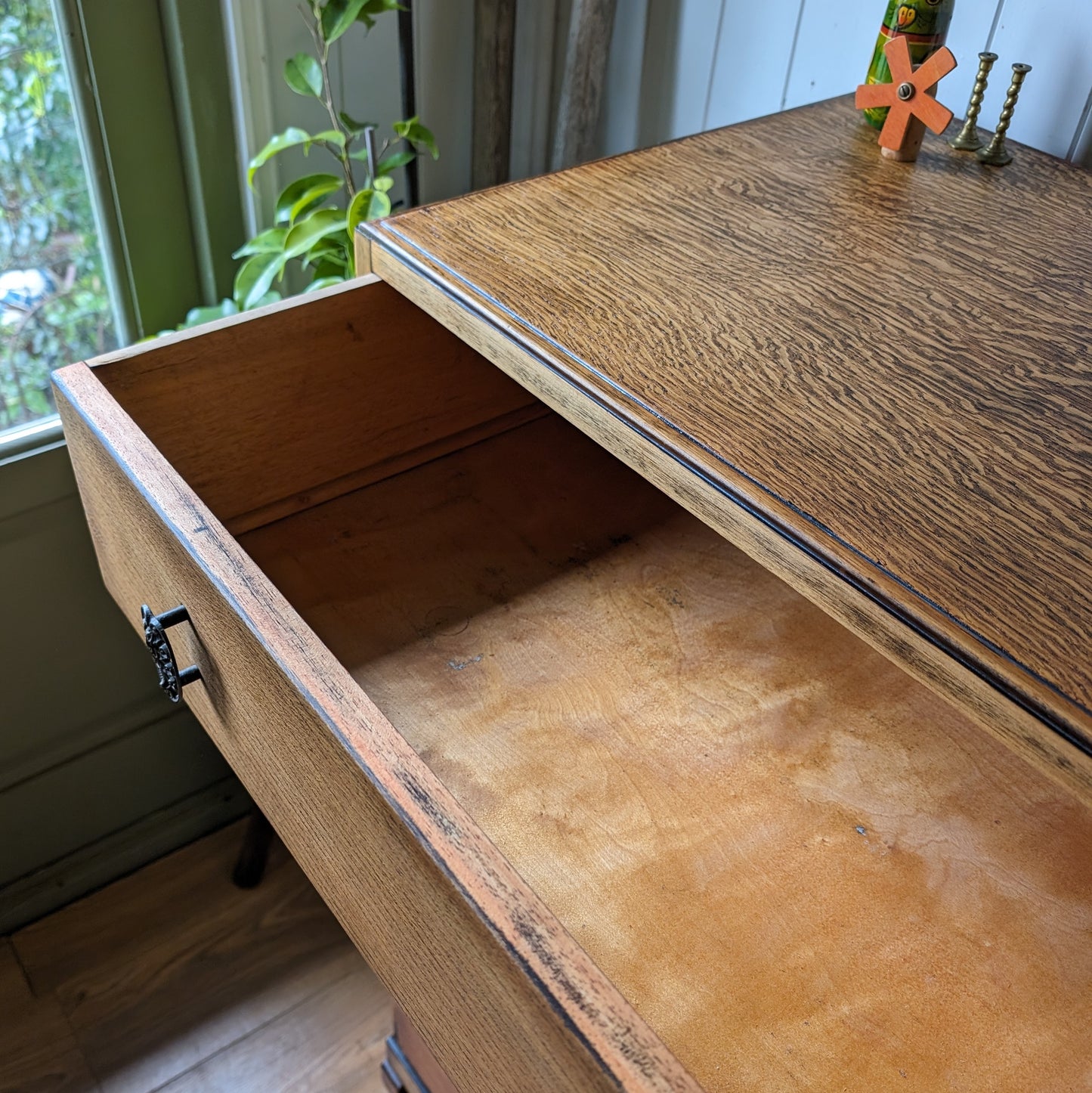1930s Oak Chest of Drawers