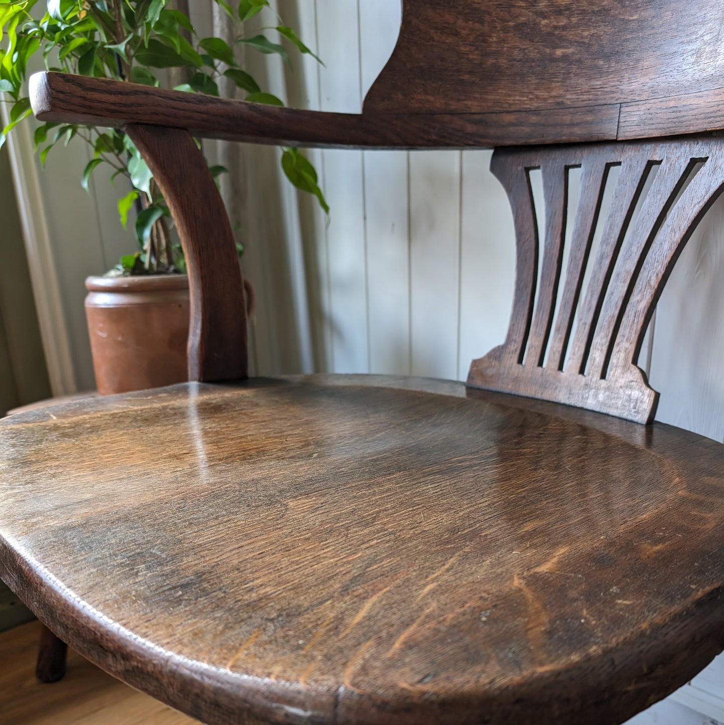 Antique Captains Chair
