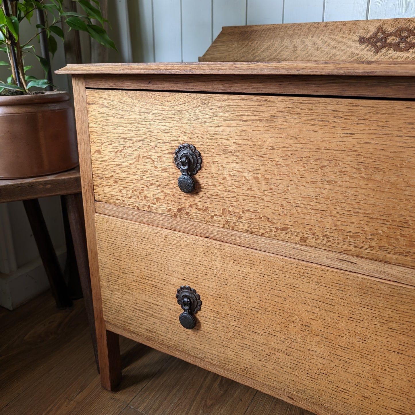 Small Vintage Oak Chest of Drawers