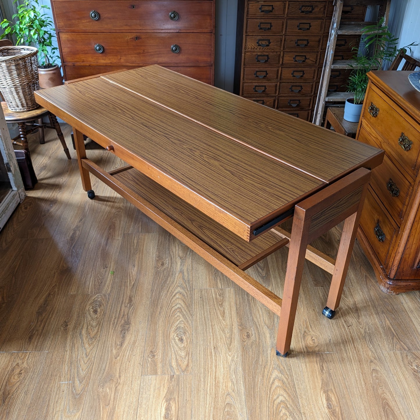Mid Century Metamorphic Dining Table