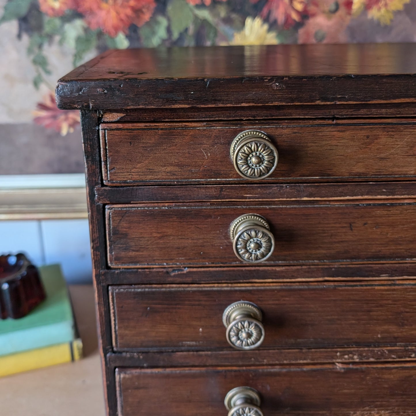 Apprentice Piece Chest of Drawers
