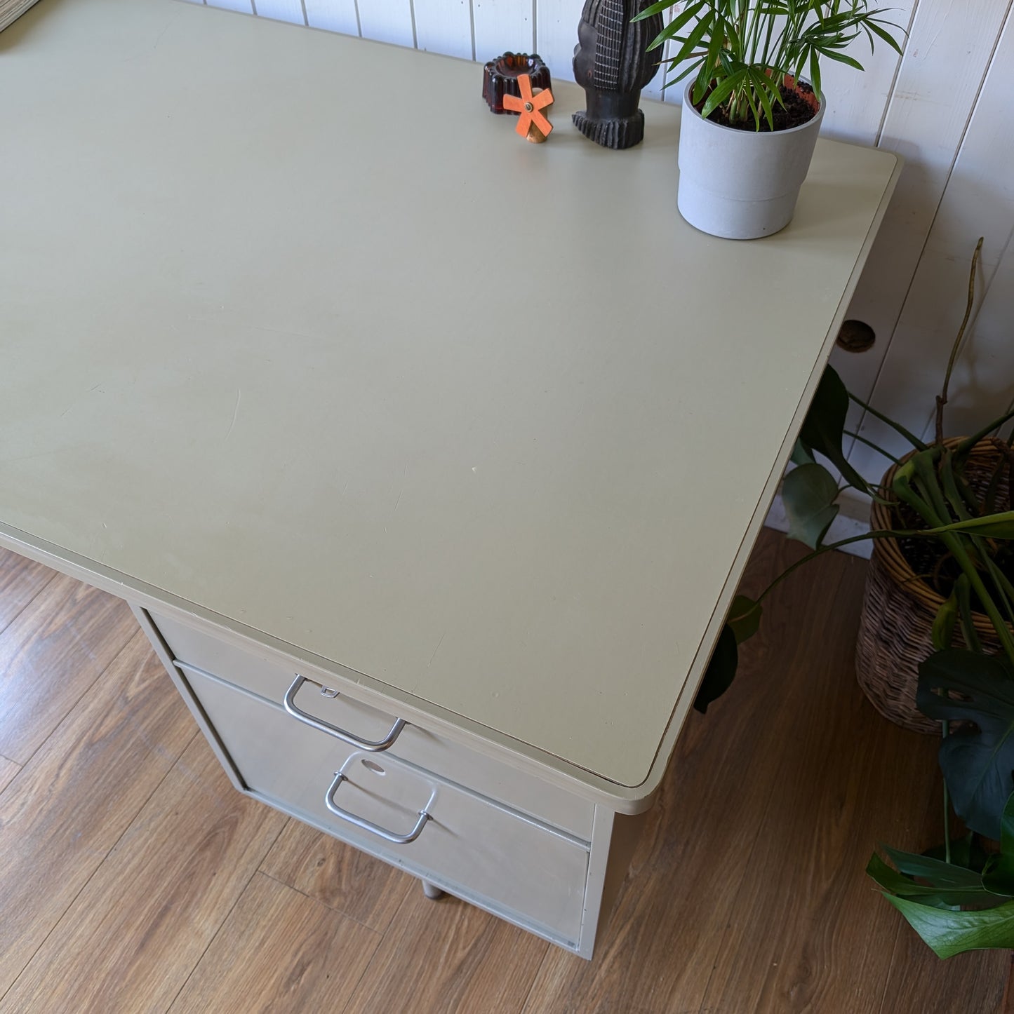1970s Steel Ministry of Defence Desk