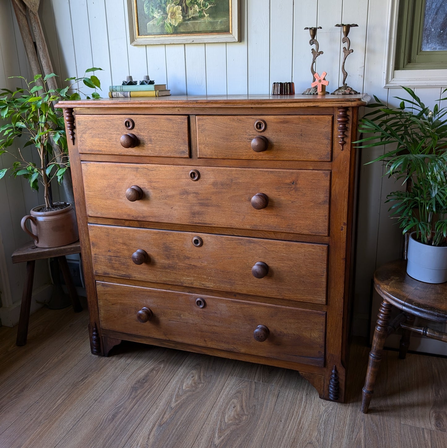 Victorian Chest of Drawers