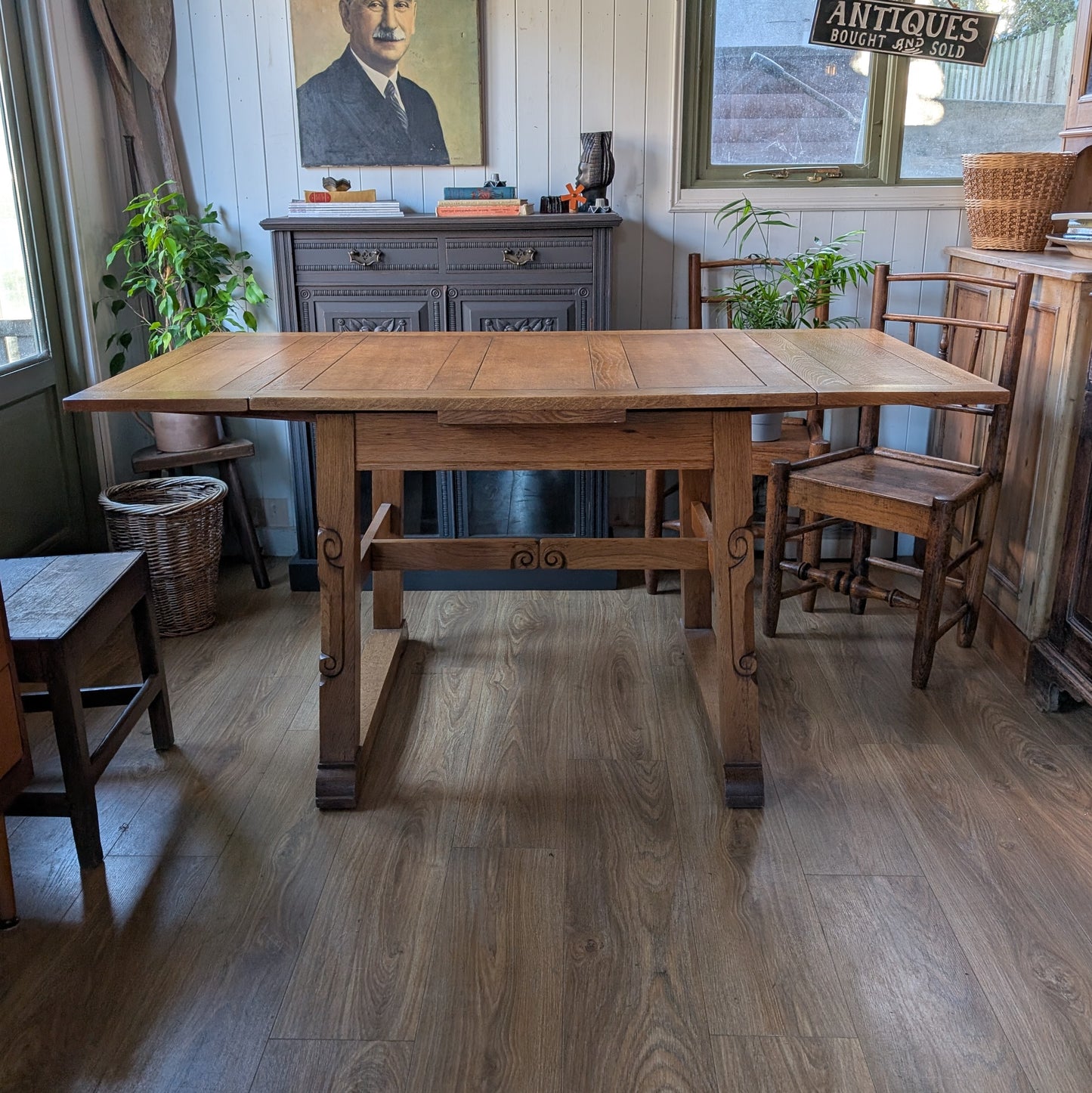 Antique Arts and Crafts Oak Dining Table