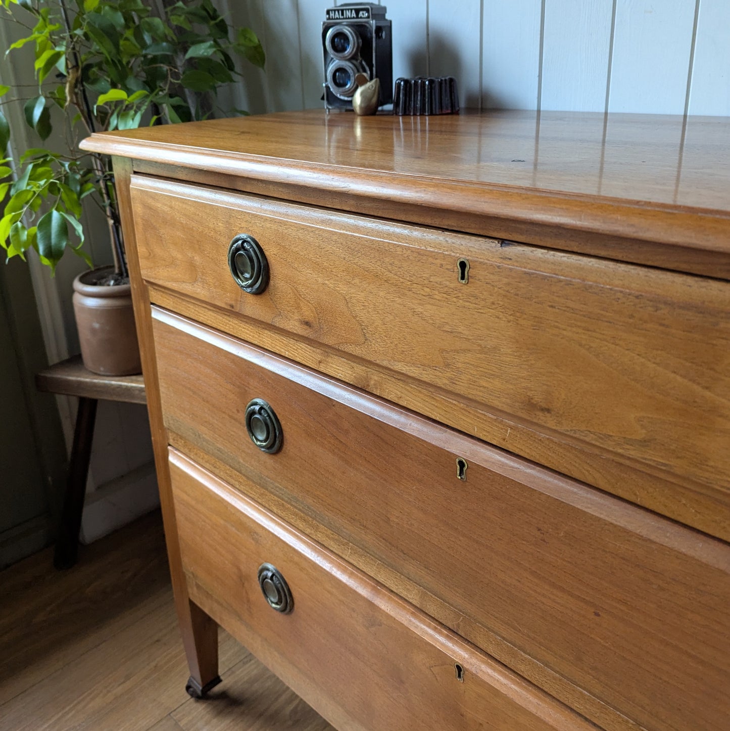 Antique Chest of Drawers