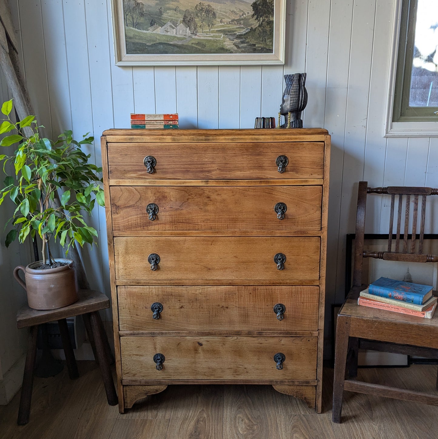 Vintage Oak Chest of Drawers