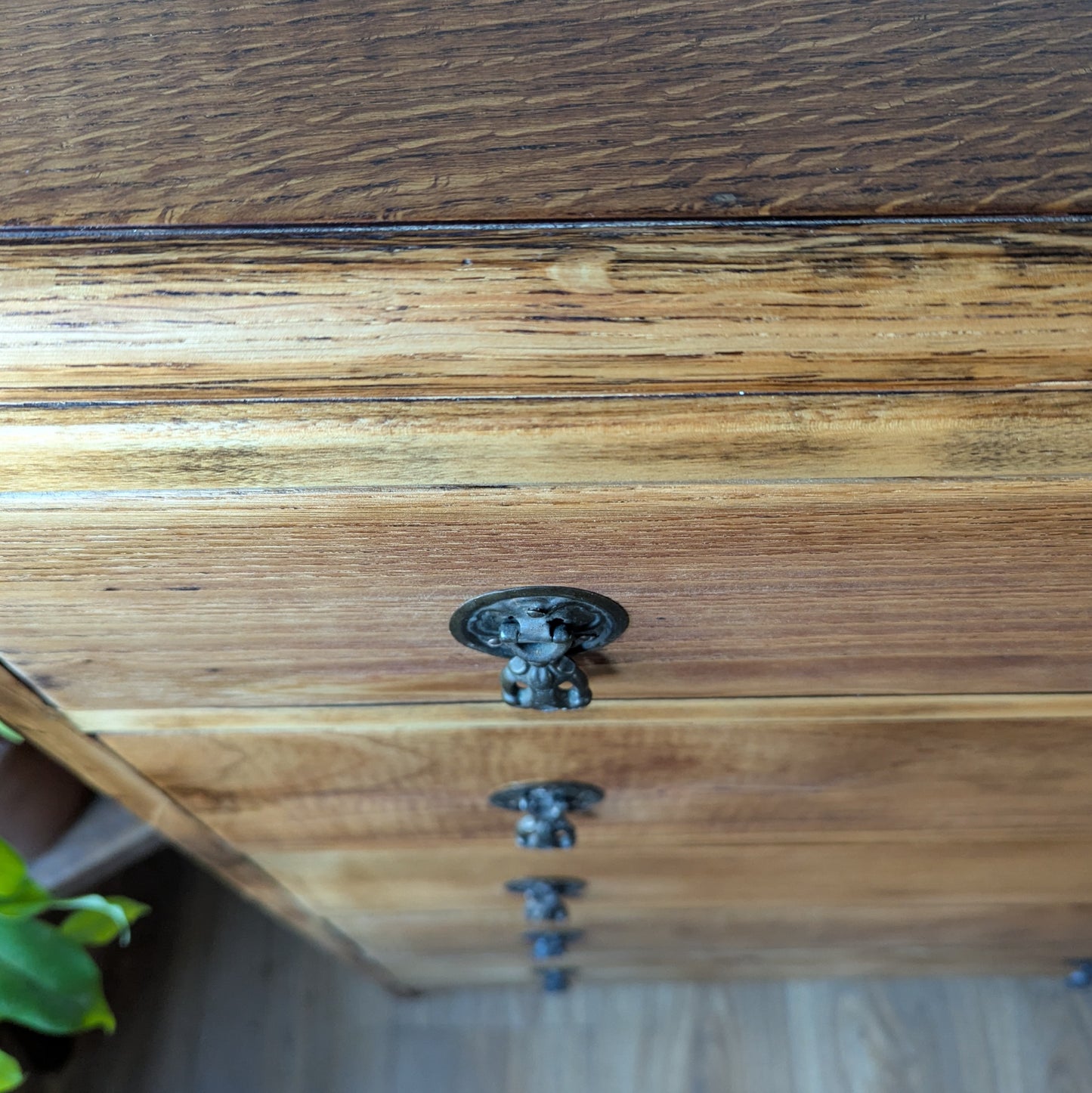 Vintage Oak Chest of Drawers