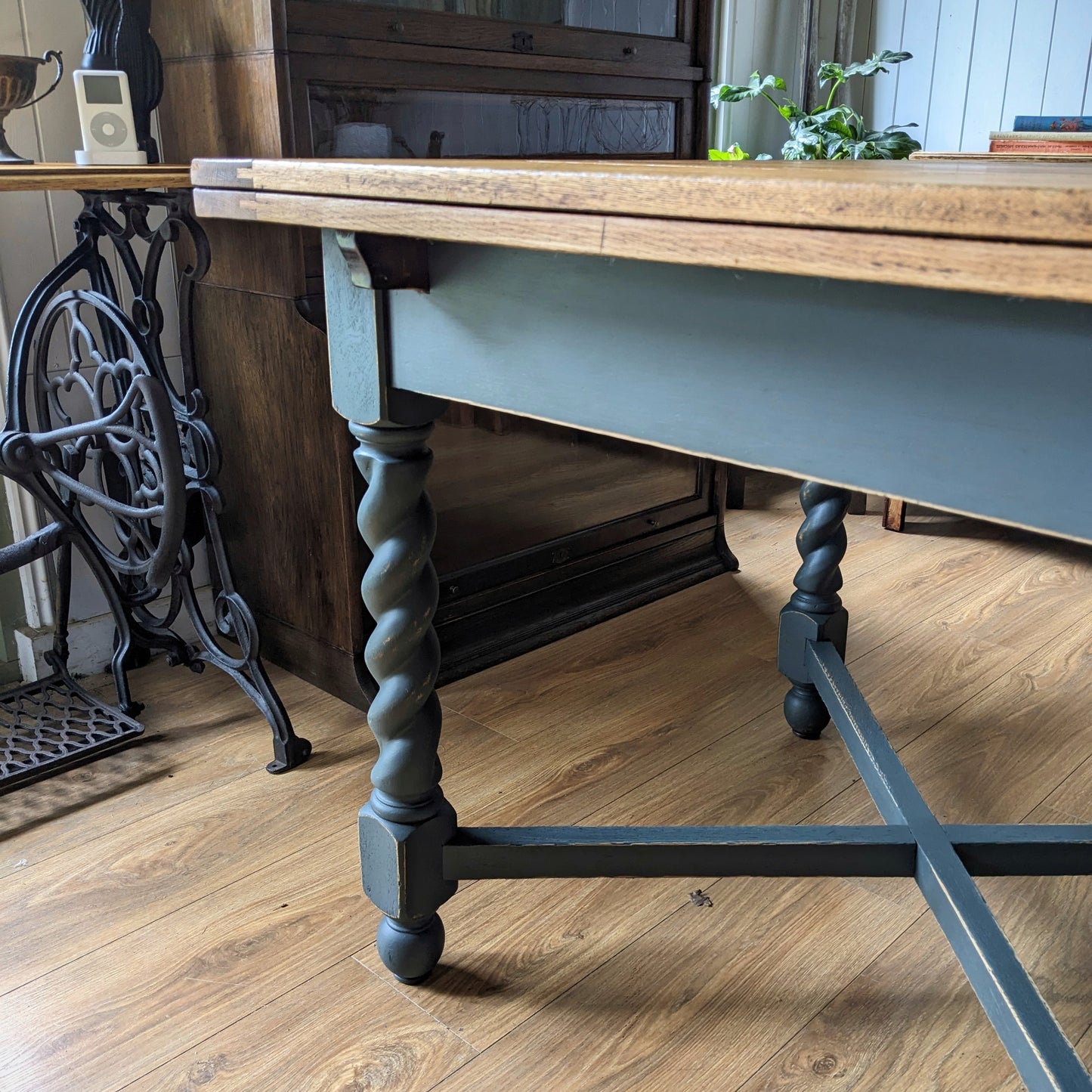 Vintage Oak Draw Leaf Table