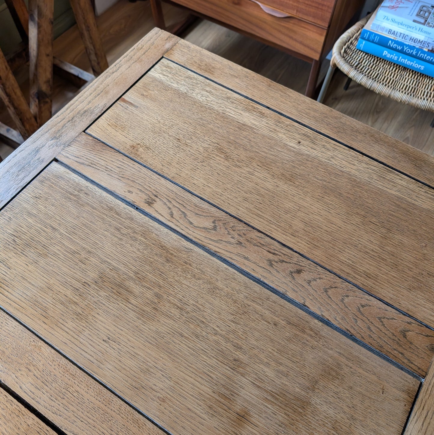 Small Oak Draw Leaf Table