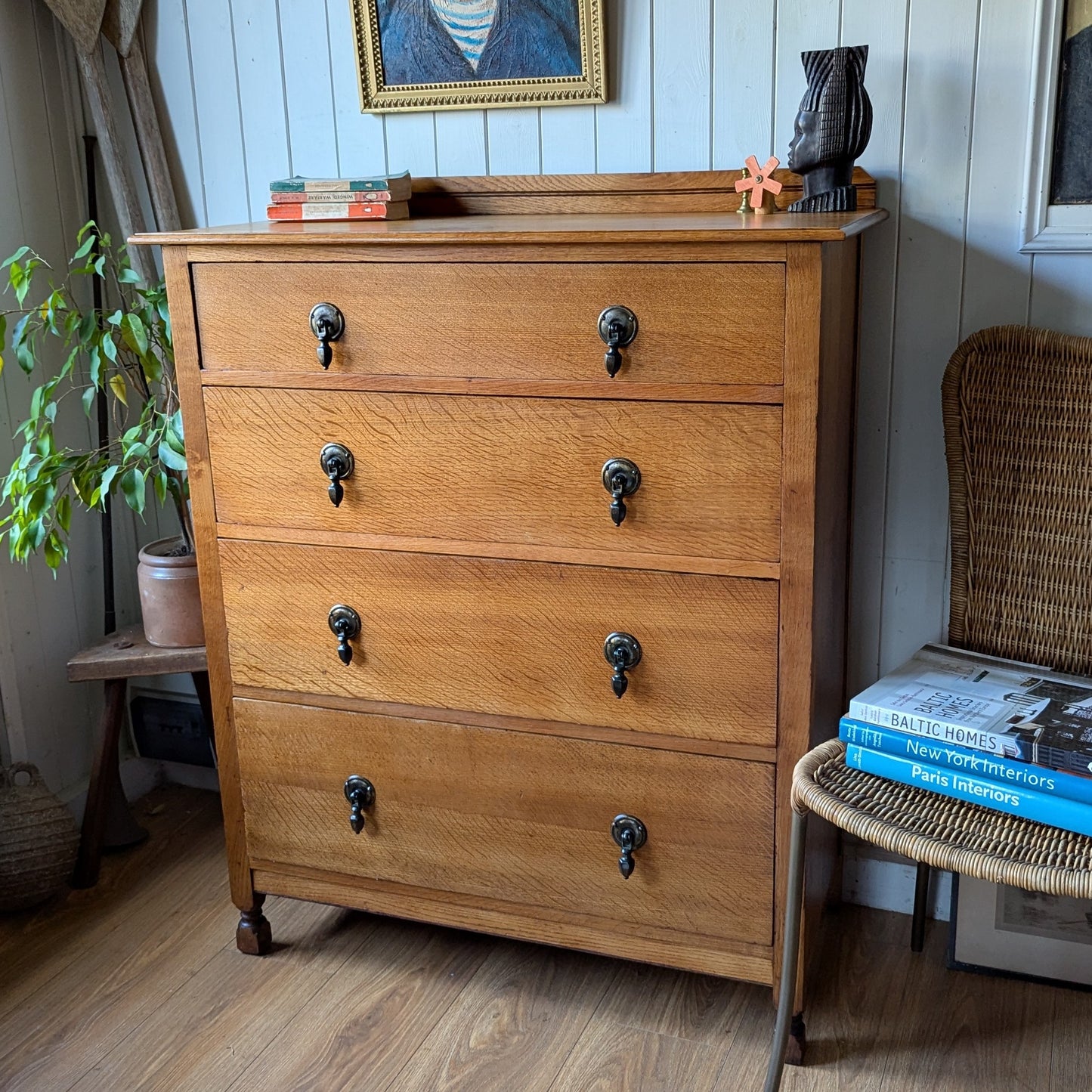 Antique Oak Chest of Drawers