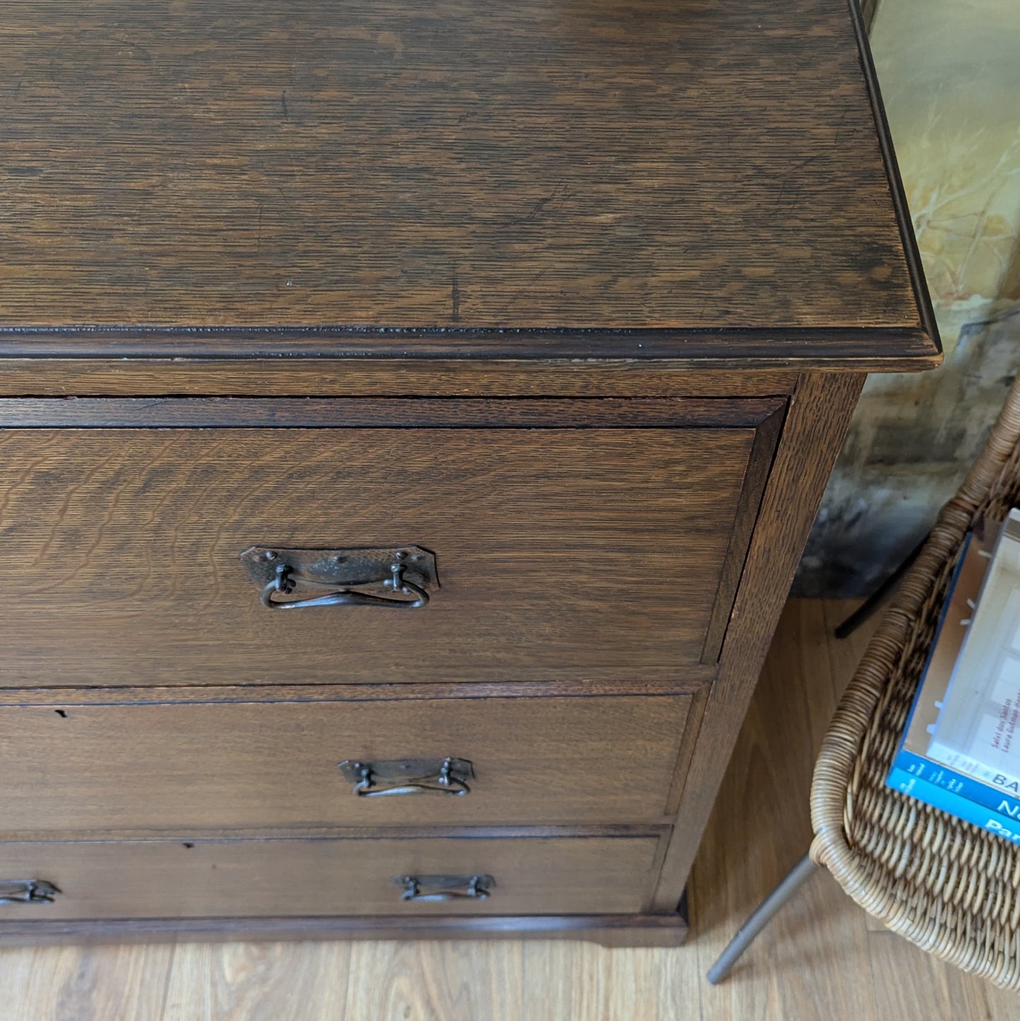 Antique Oak Chest of Drawers