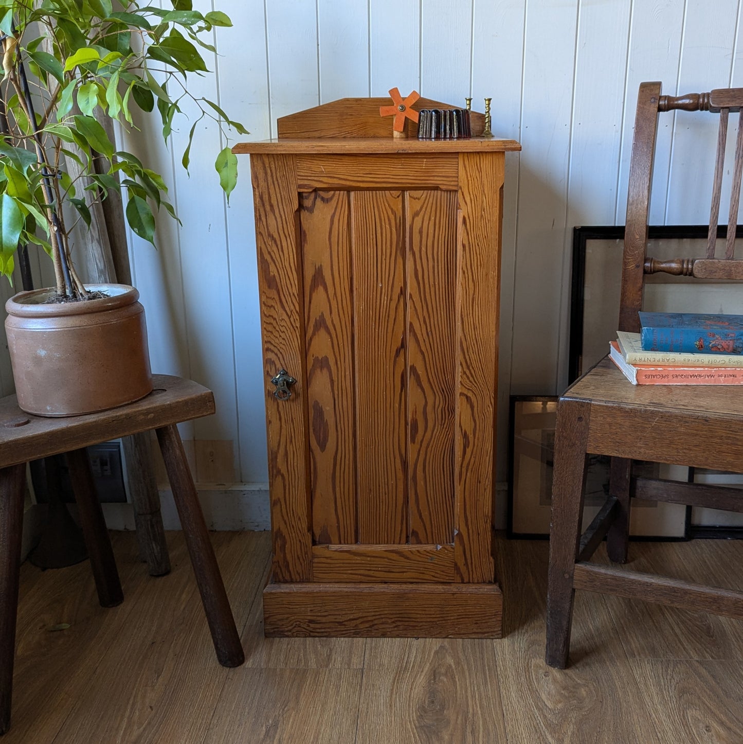 Victorian Pine Pot Cupboard