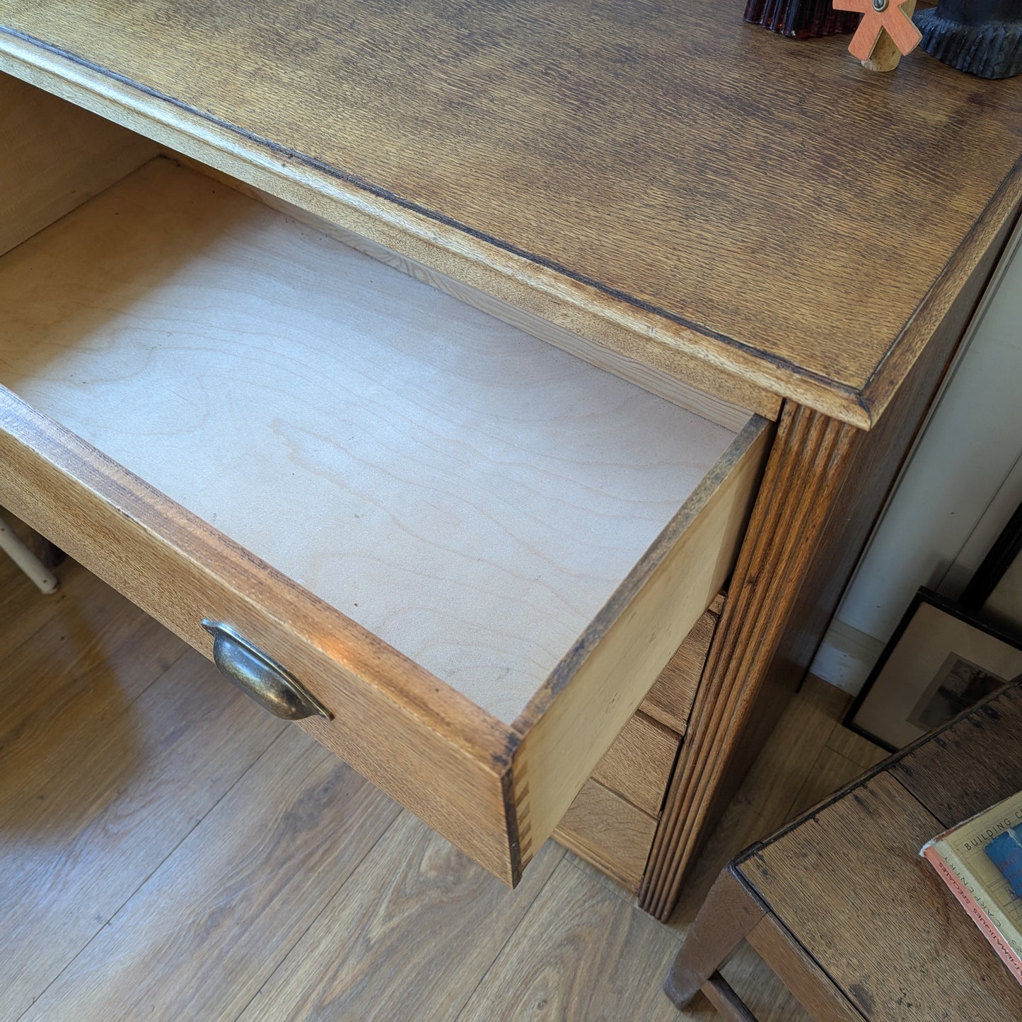 Small Vintage Oak Chest of Drawers