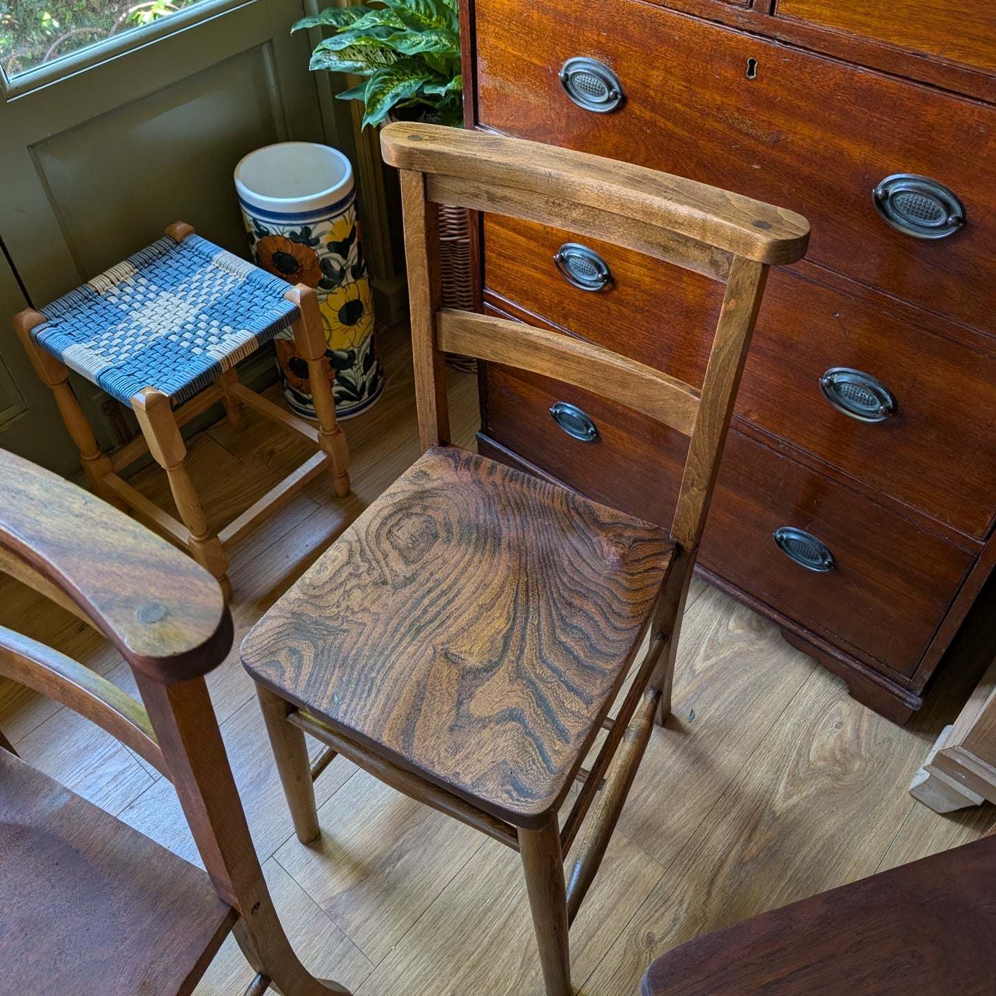 Victorian Pine Table with Chapel Chairs