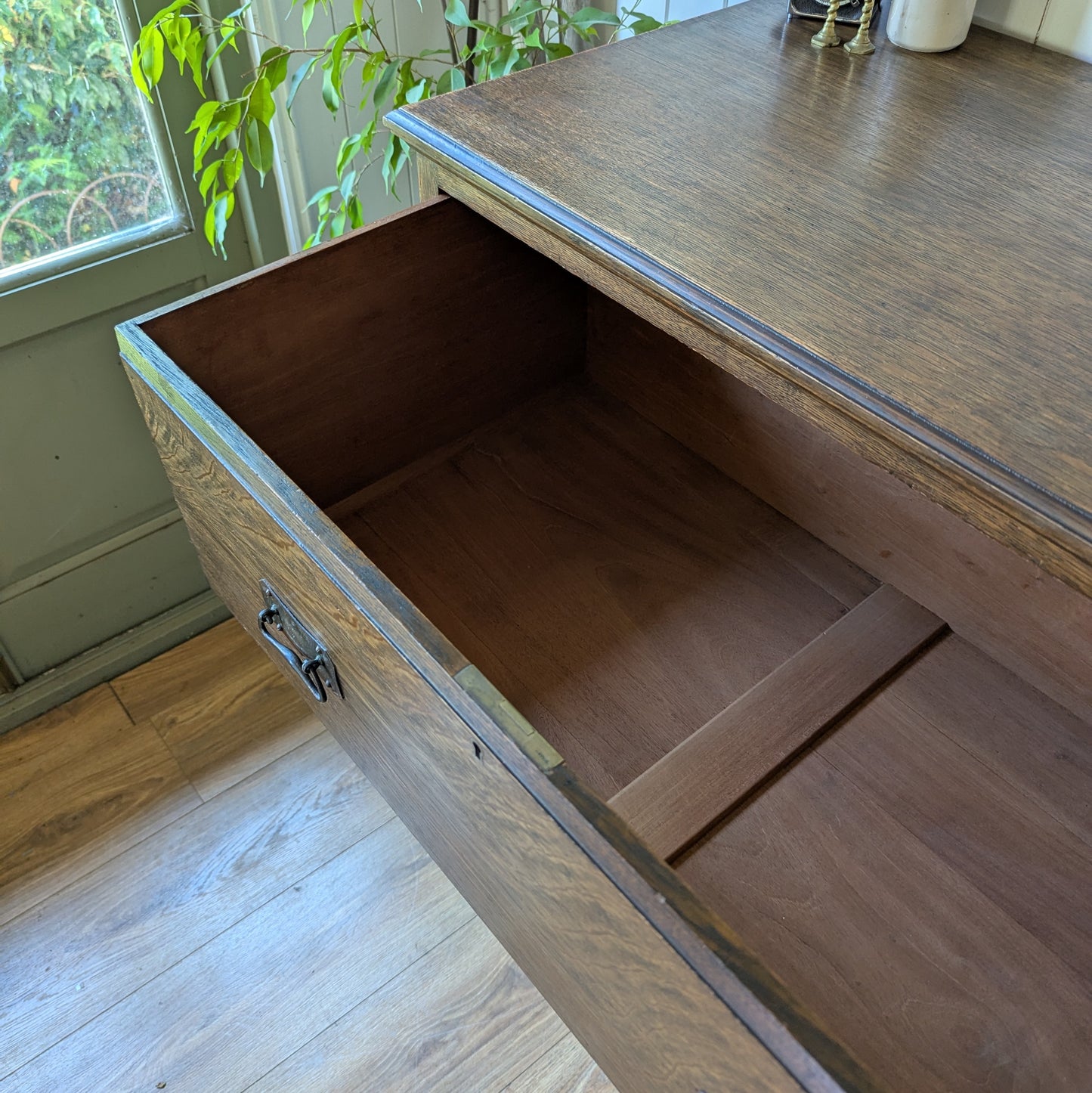 Antique Oak Chest of Drawers