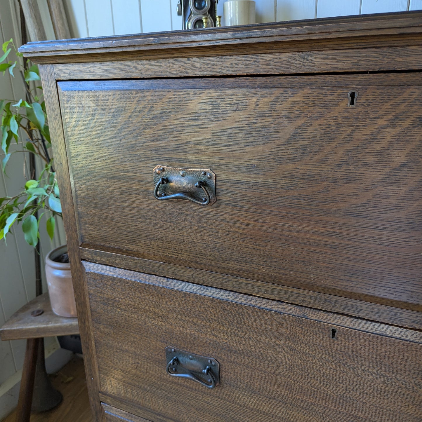 Antique Oak Chest of Drawers