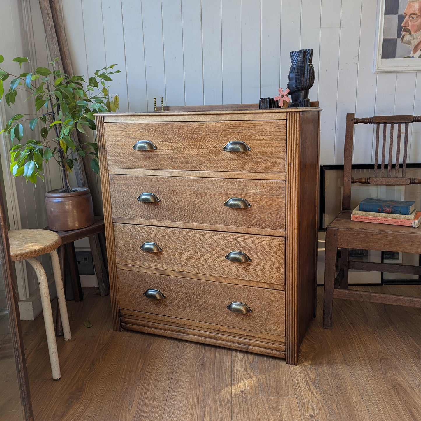 Small Vintage Oak Chest of Drawers