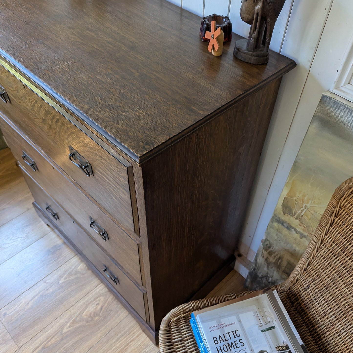 Antique Oak Chest of Drawers