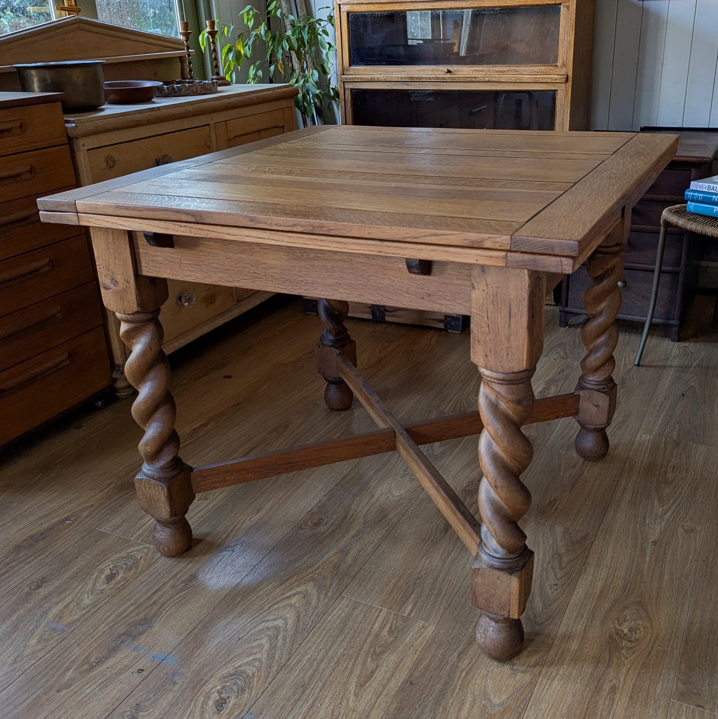 Antique Oak Draw Leaf Table