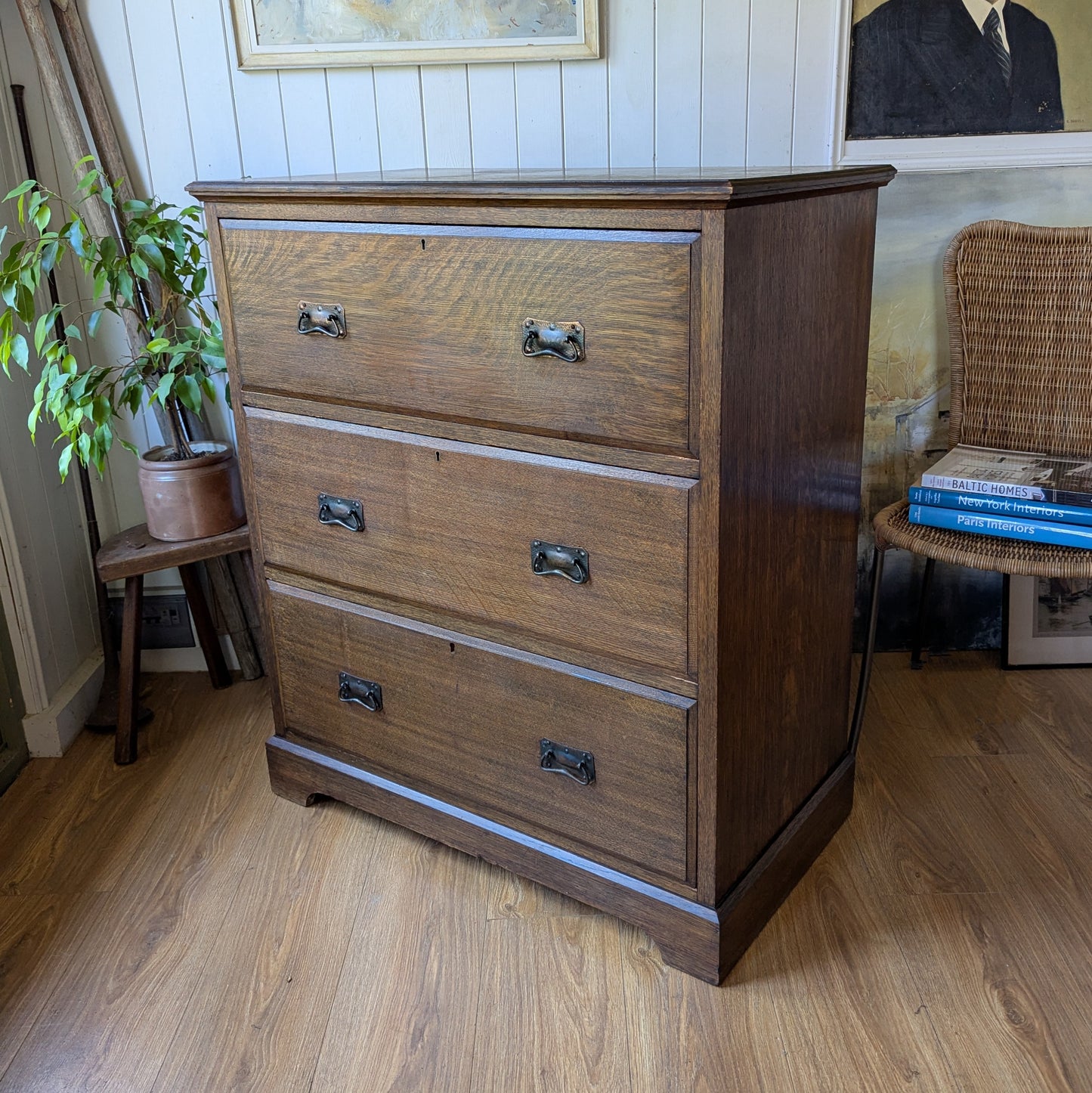 Antique Oak Chest of Drawers