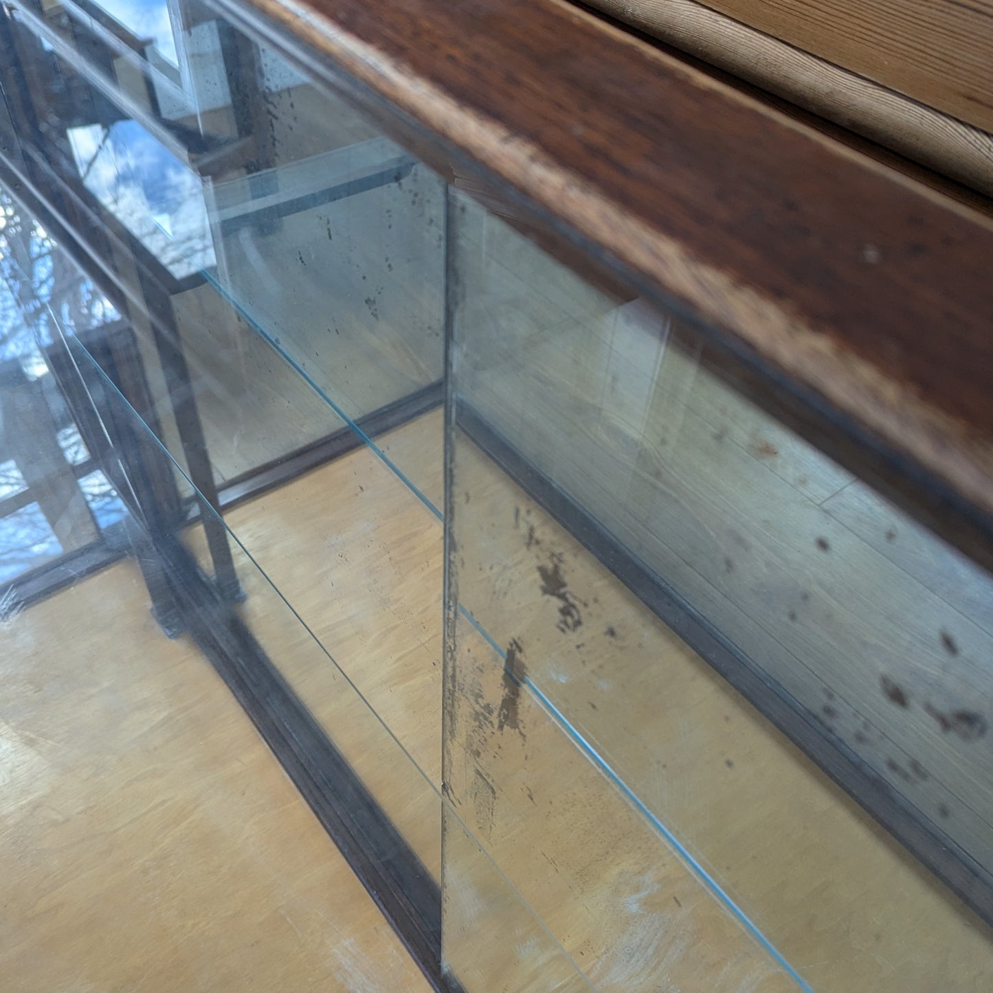Antique Mirrored Display Unit
