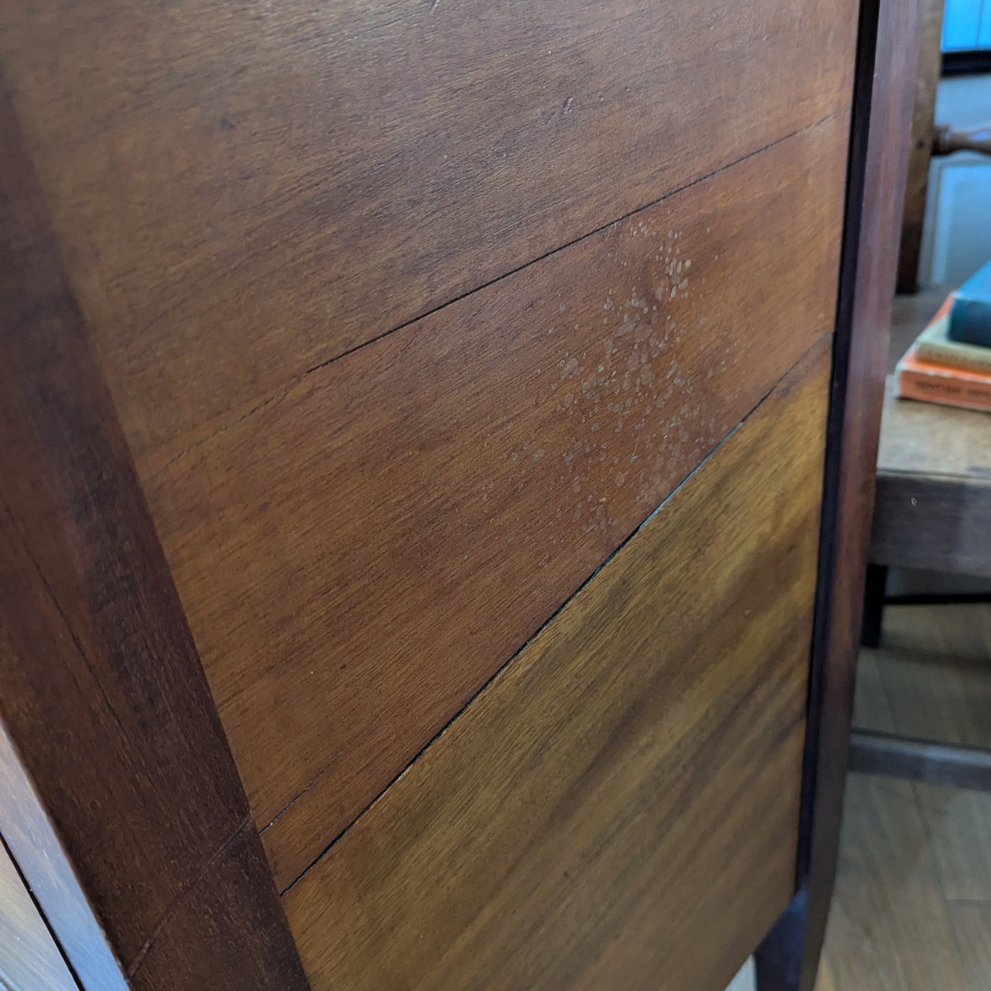 Edwardian Chest of Drawers