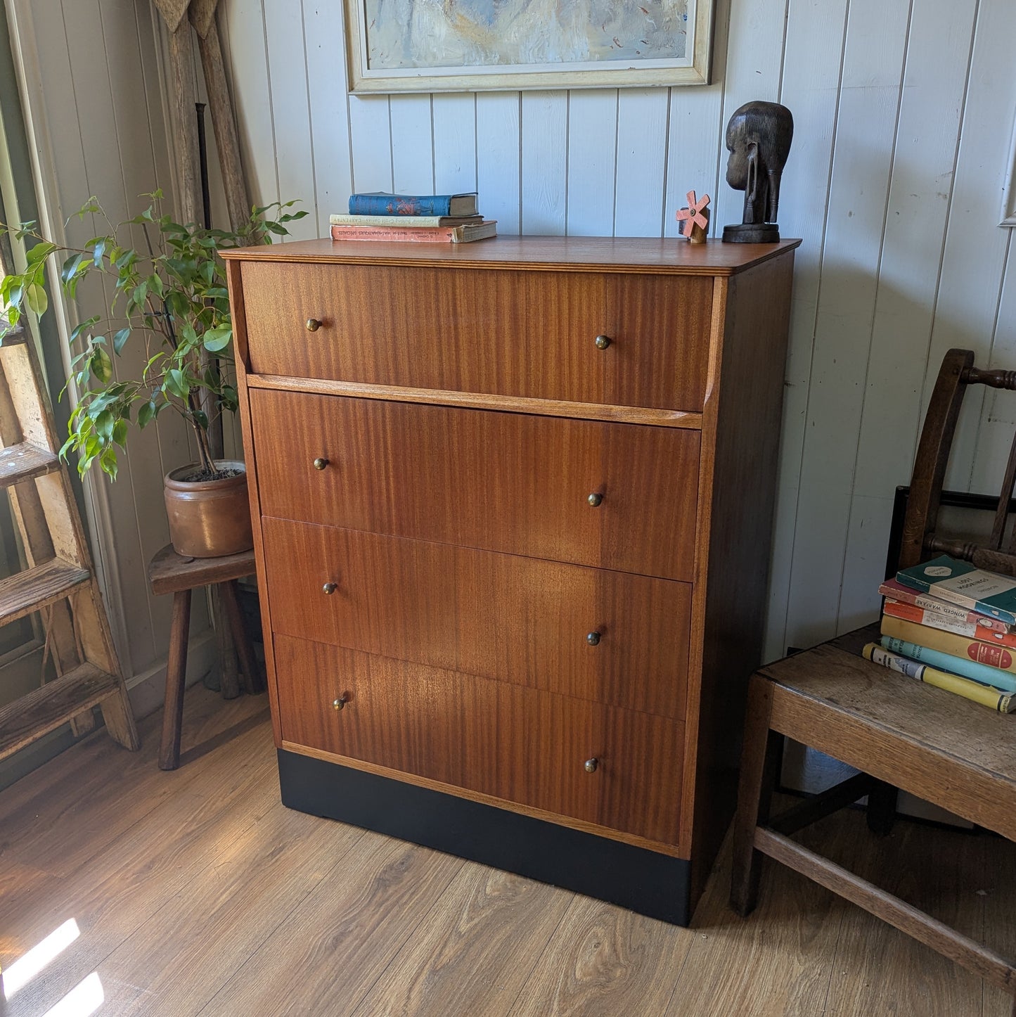 Mid Century Chest of Drawers