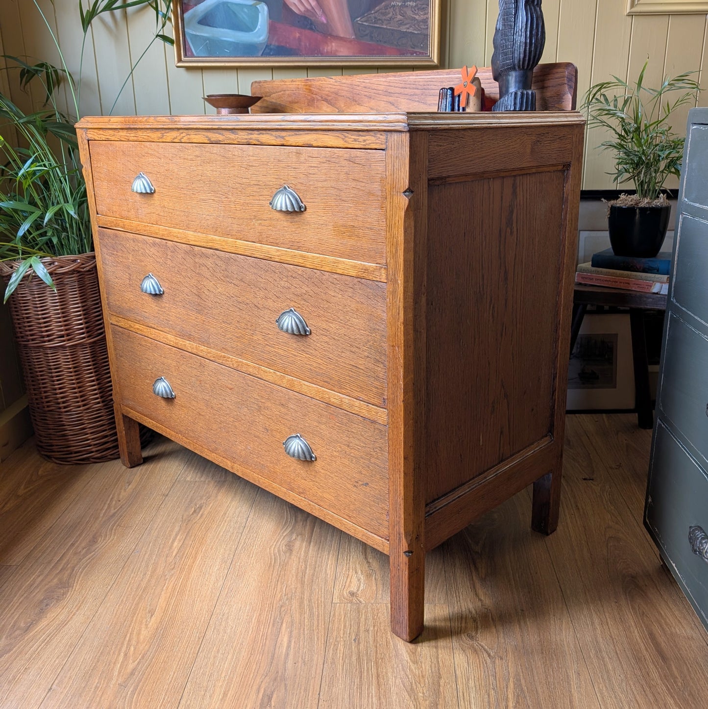 Vintage Oak Chest of Drawers