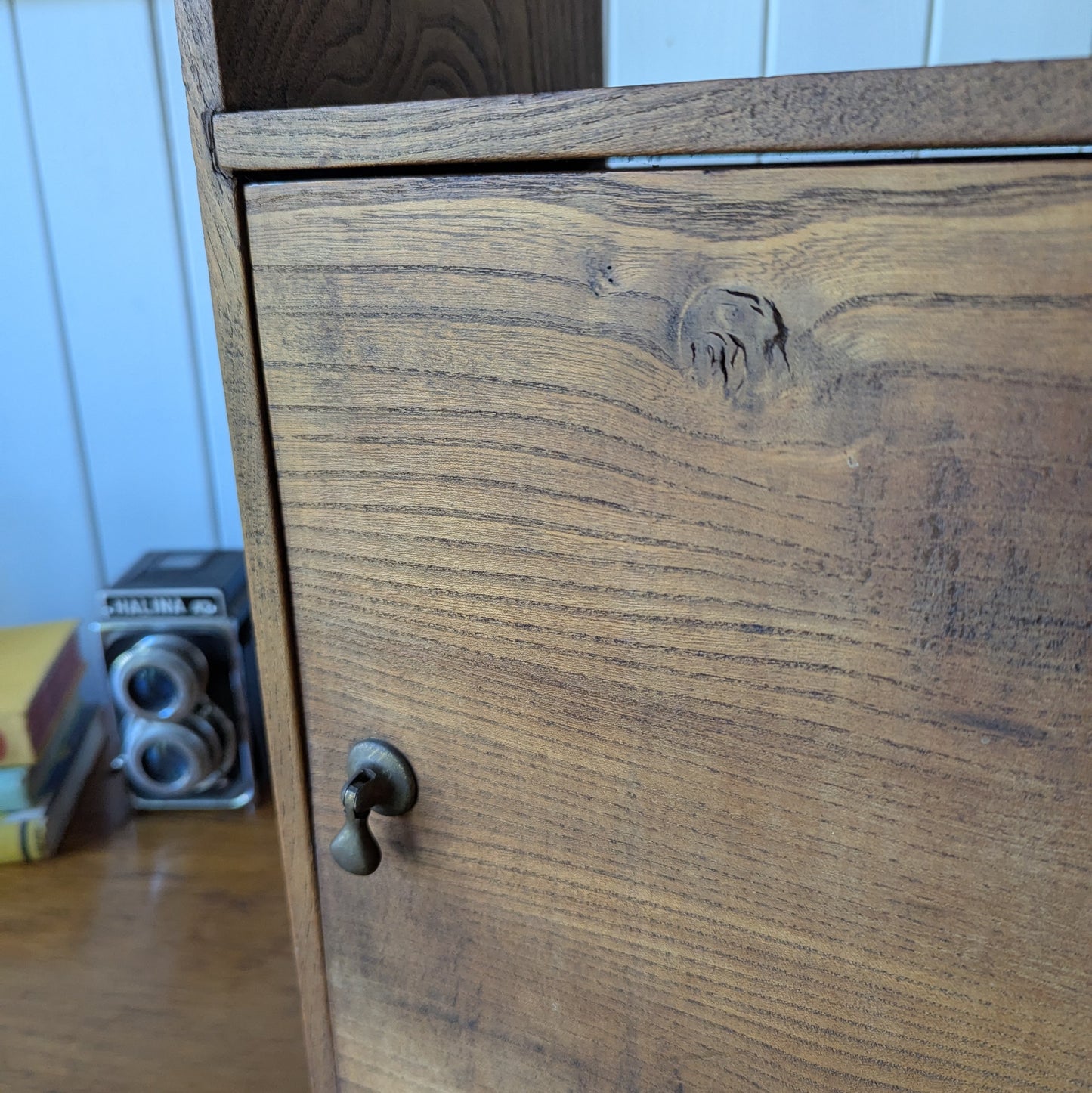 Small Oak Shelving Unit